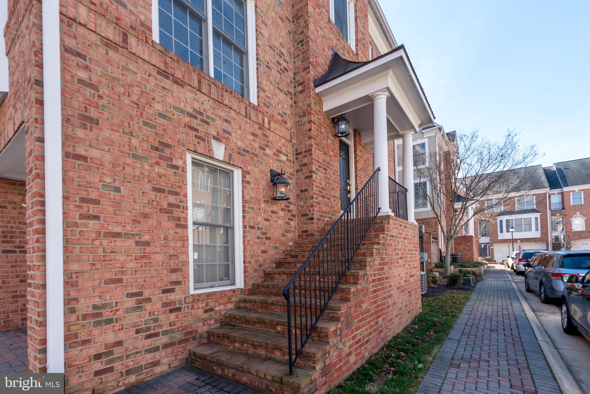 1308 MCLEAN CREST COURT