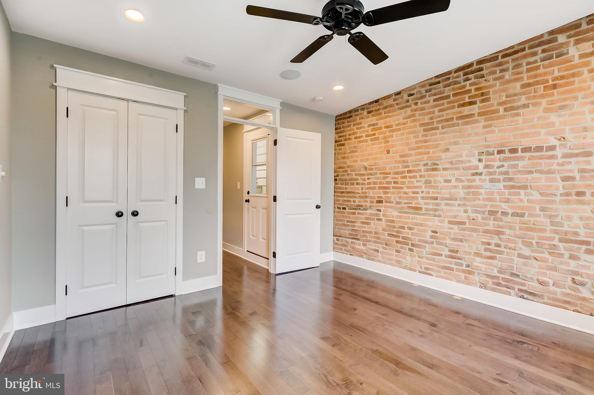 BREWERS HILL - Residential