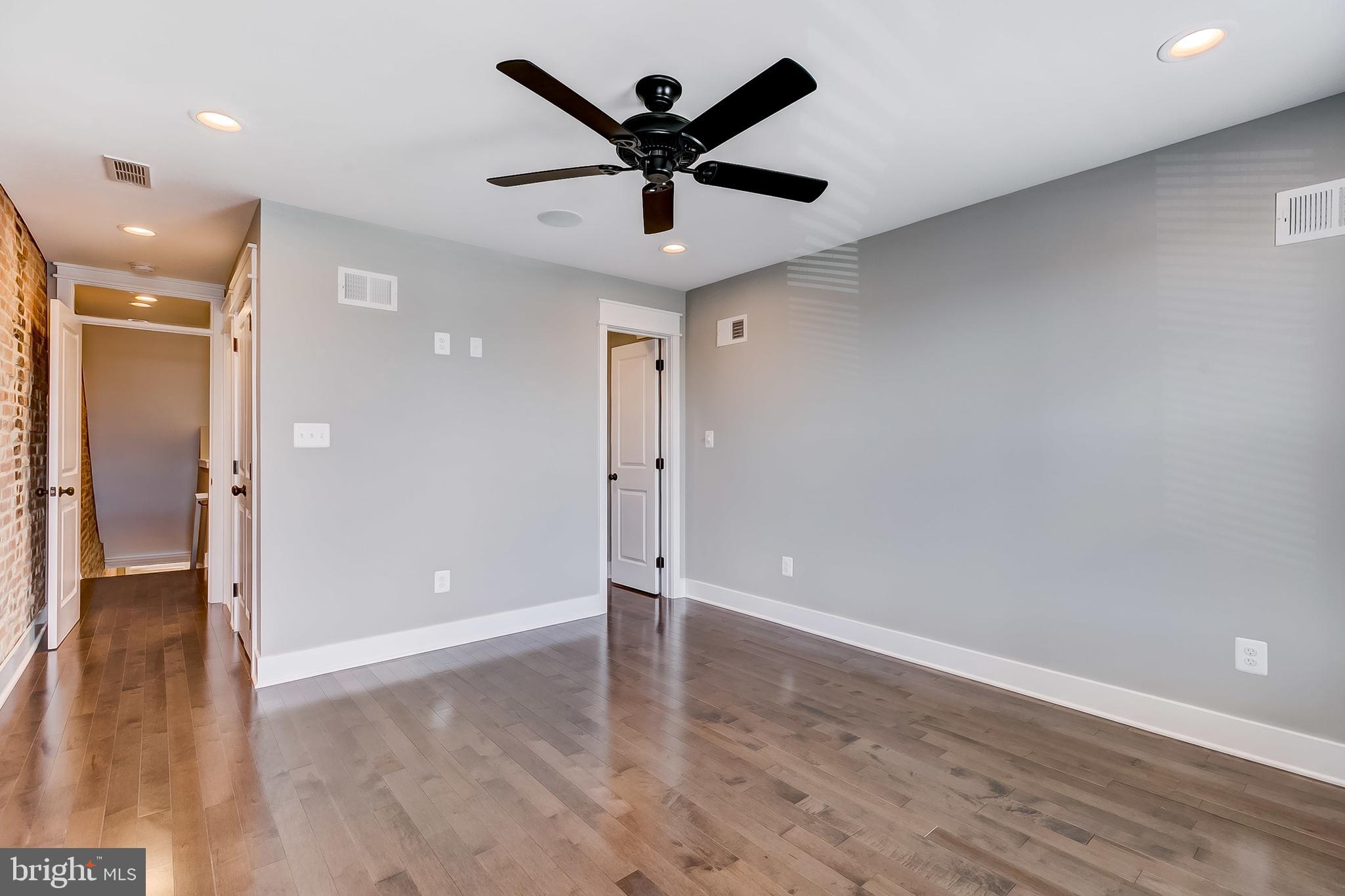 BREWERS HILL - Residential