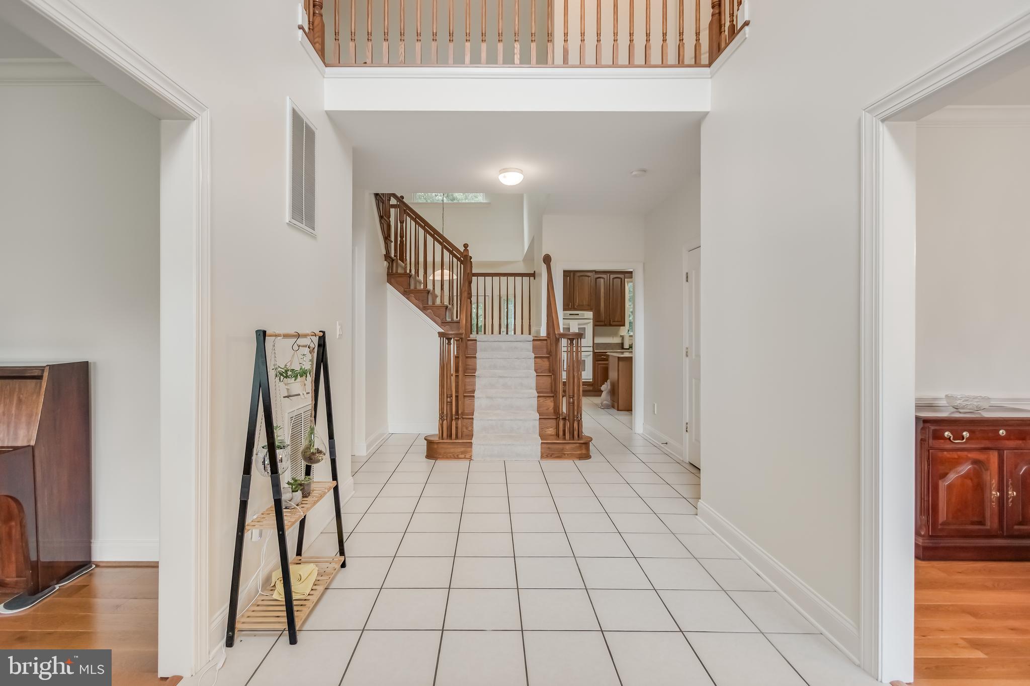 3350 LANCER COURT