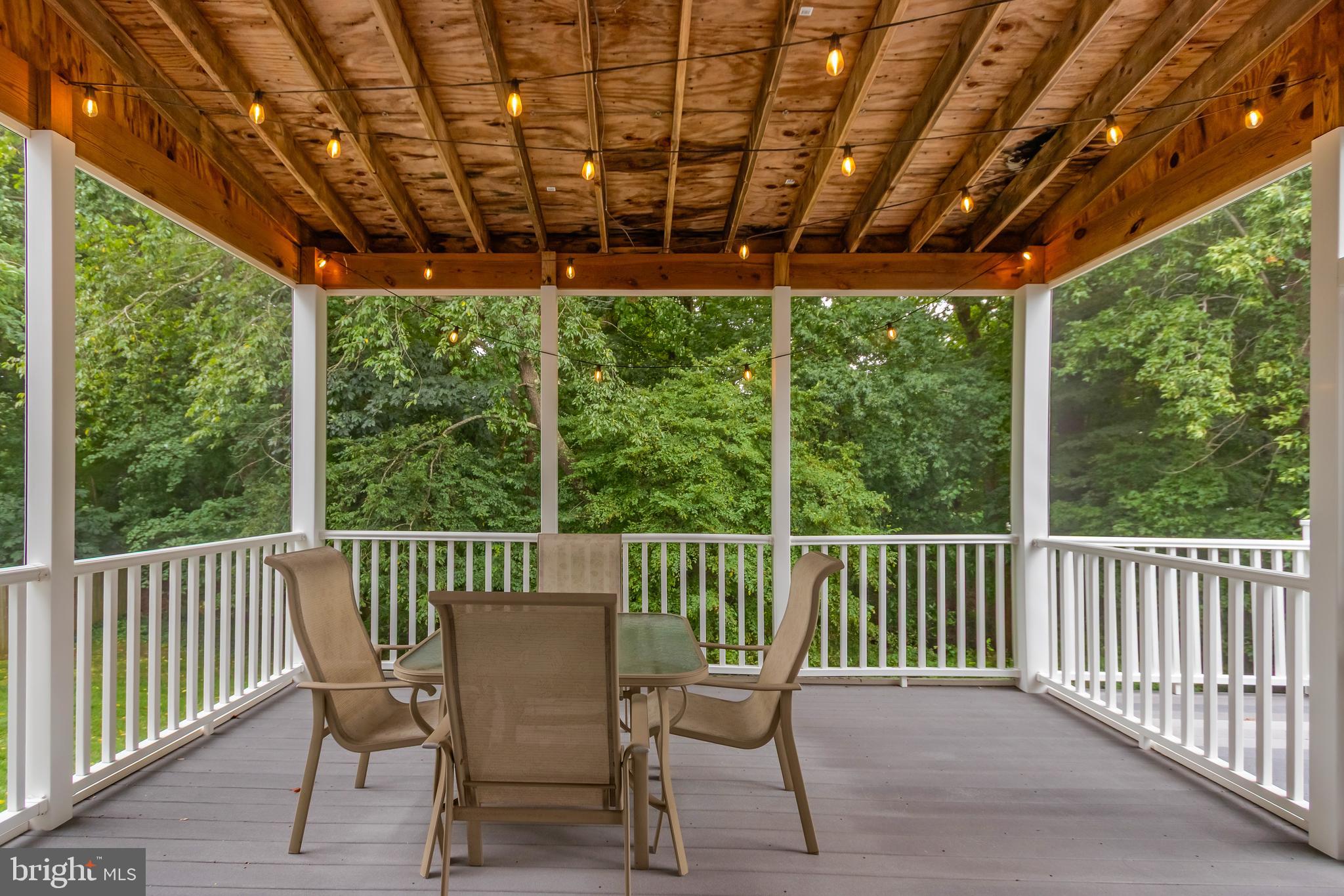 LYONS CREEK OVERLOOK - Residential