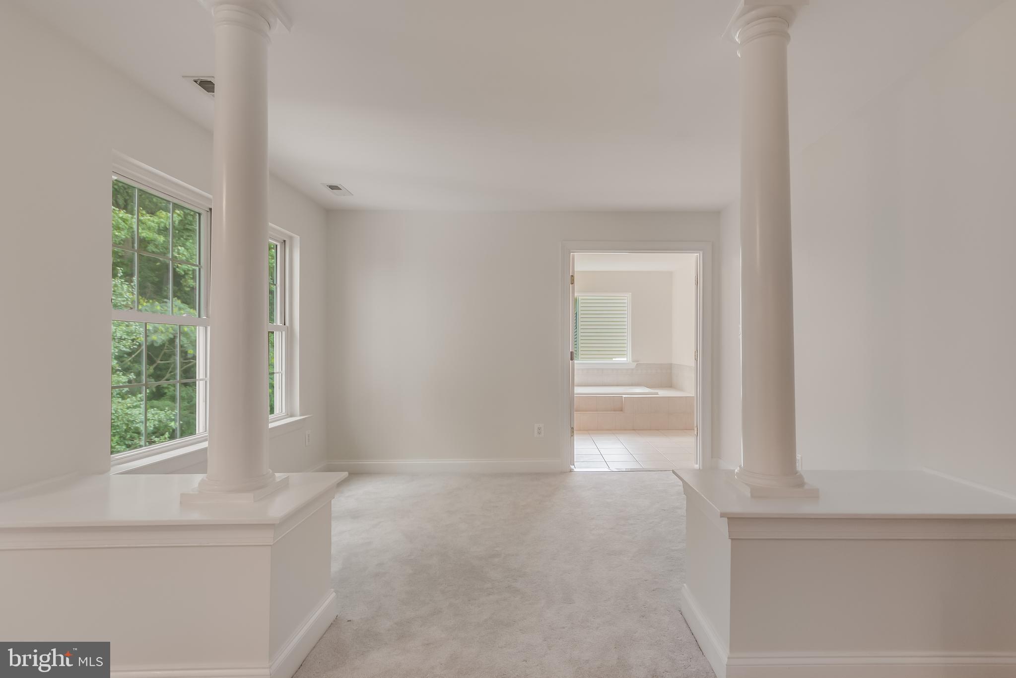 LYONS CREEK OVERLOOK - Residential