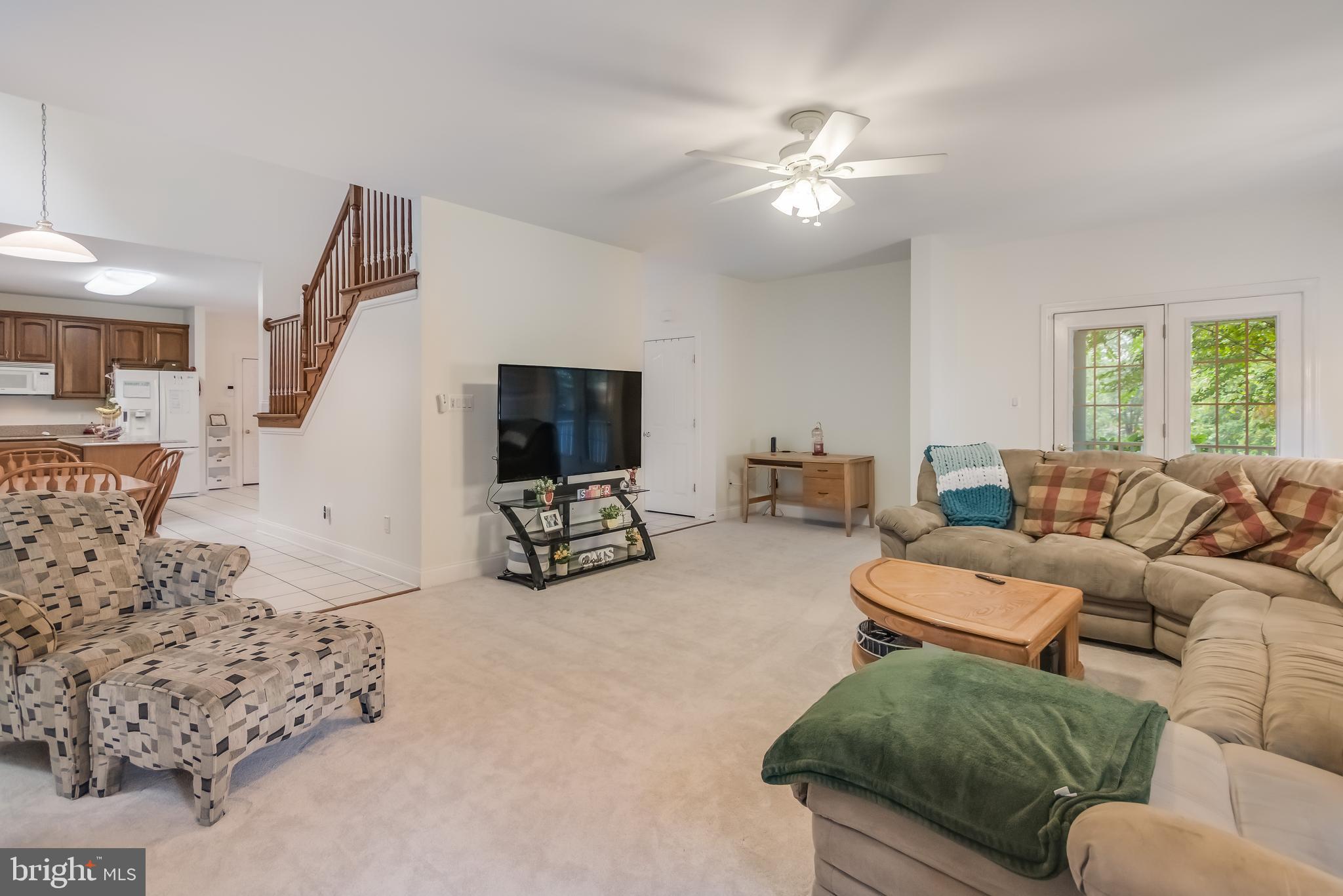 LYONS CREEK OVERLOOK - Residential