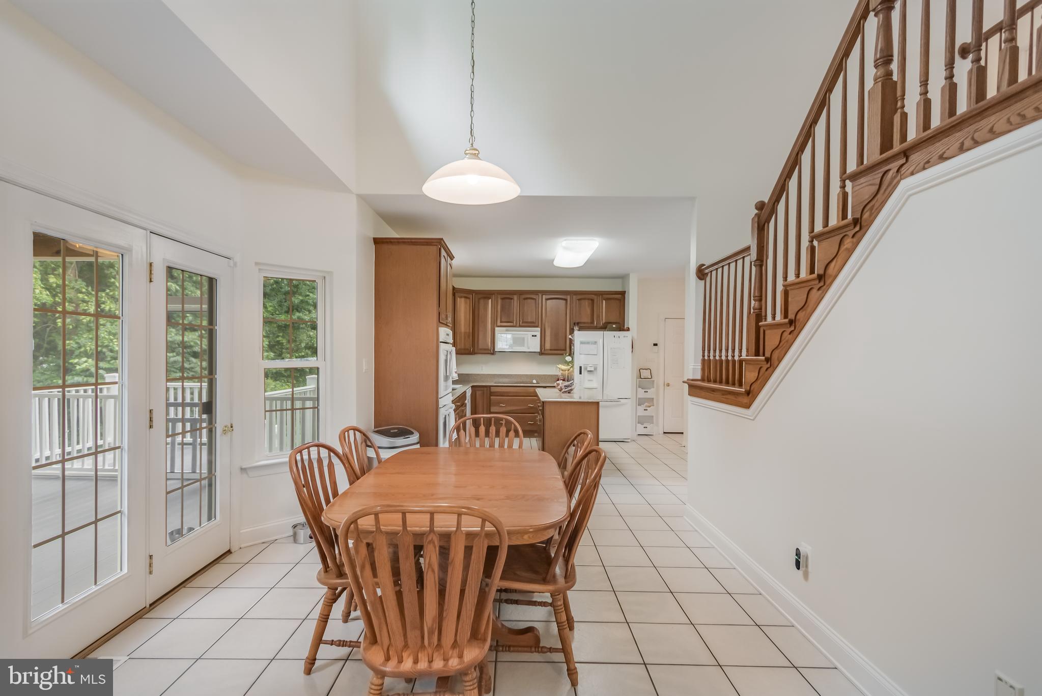 LYONS CREEK OVERLOOK - Residential