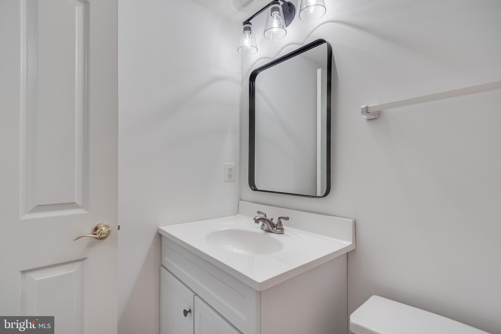 LYONS CREEK OVERLOOK - Residential