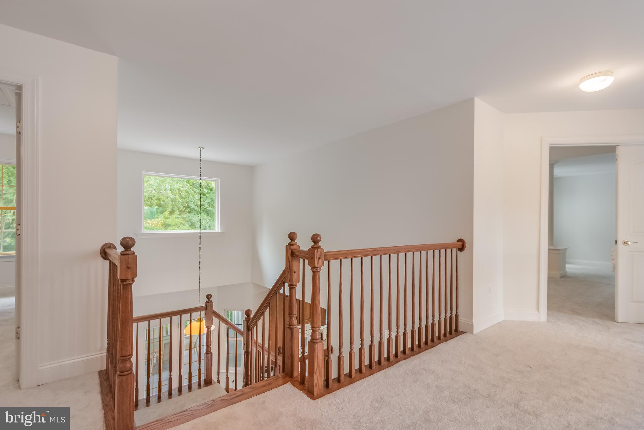 LYONS CREEK OVERLOOK - Residential