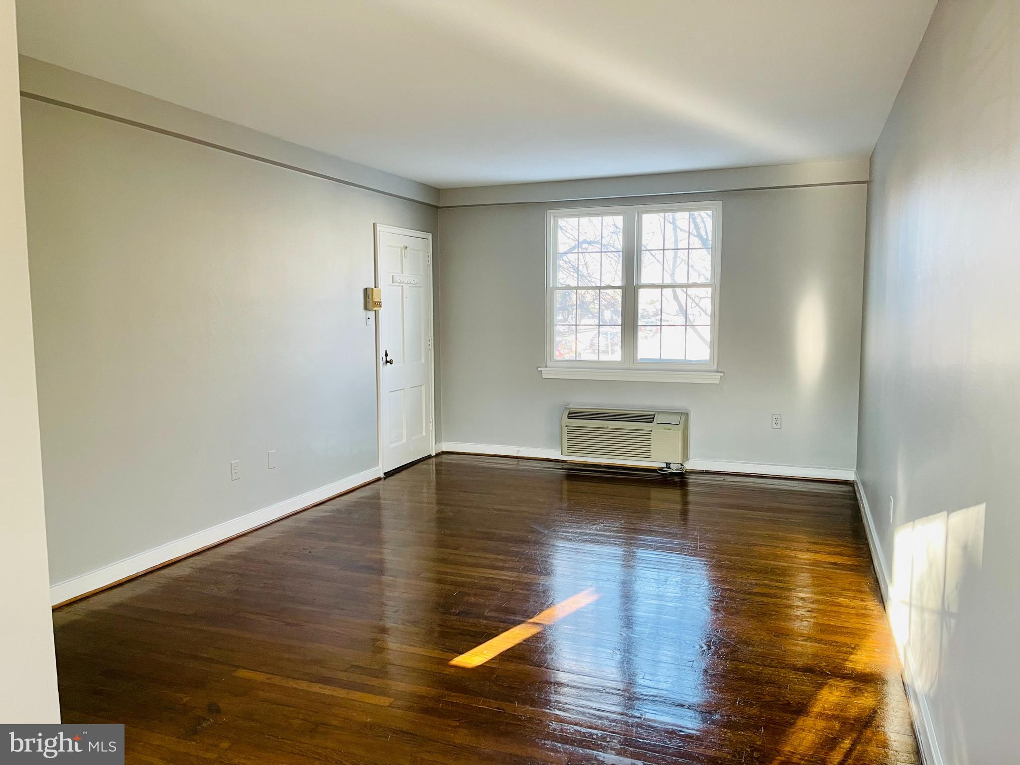 AUBURN VILLAGE - Residential Lease