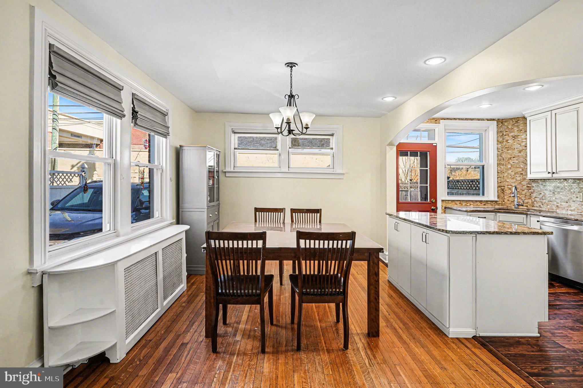 BRYN MAWR - Residential