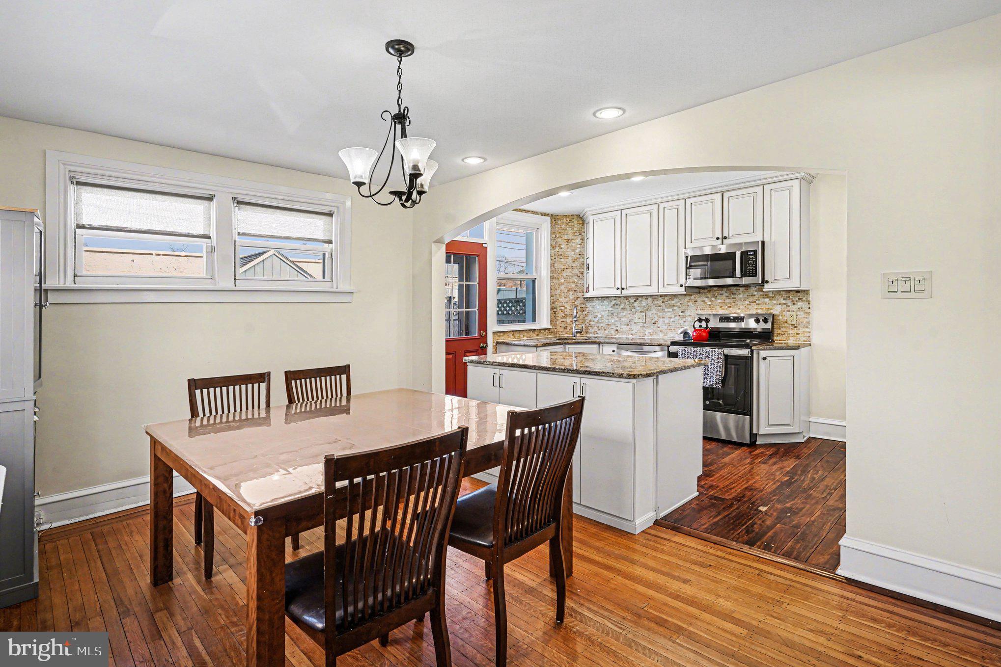 BRYN MAWR - Residential