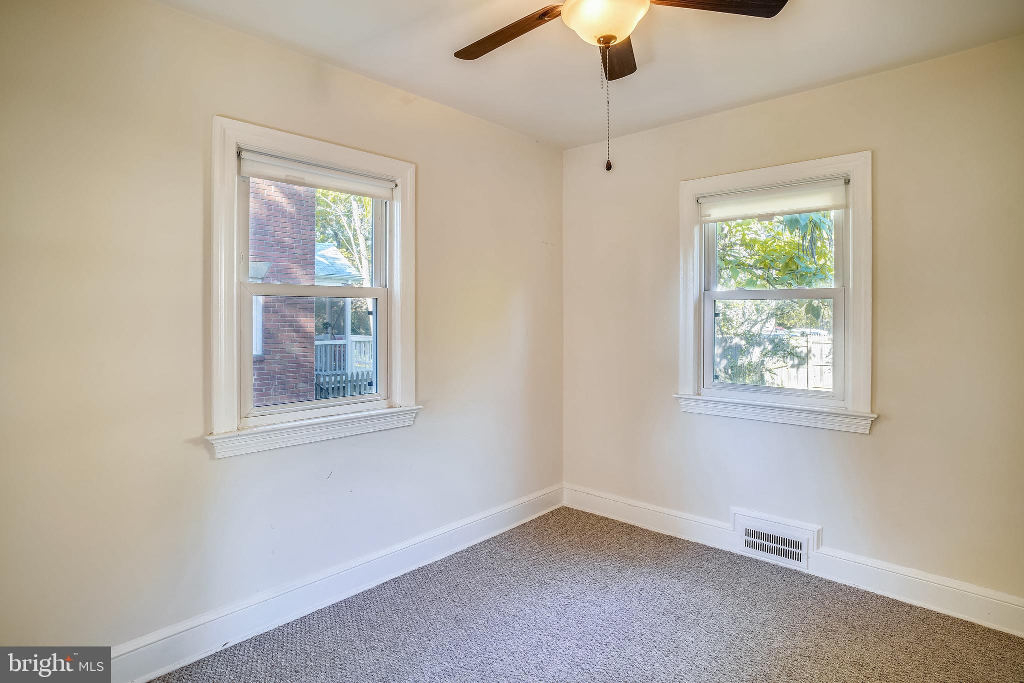 BLUEMONT - Residential Lease