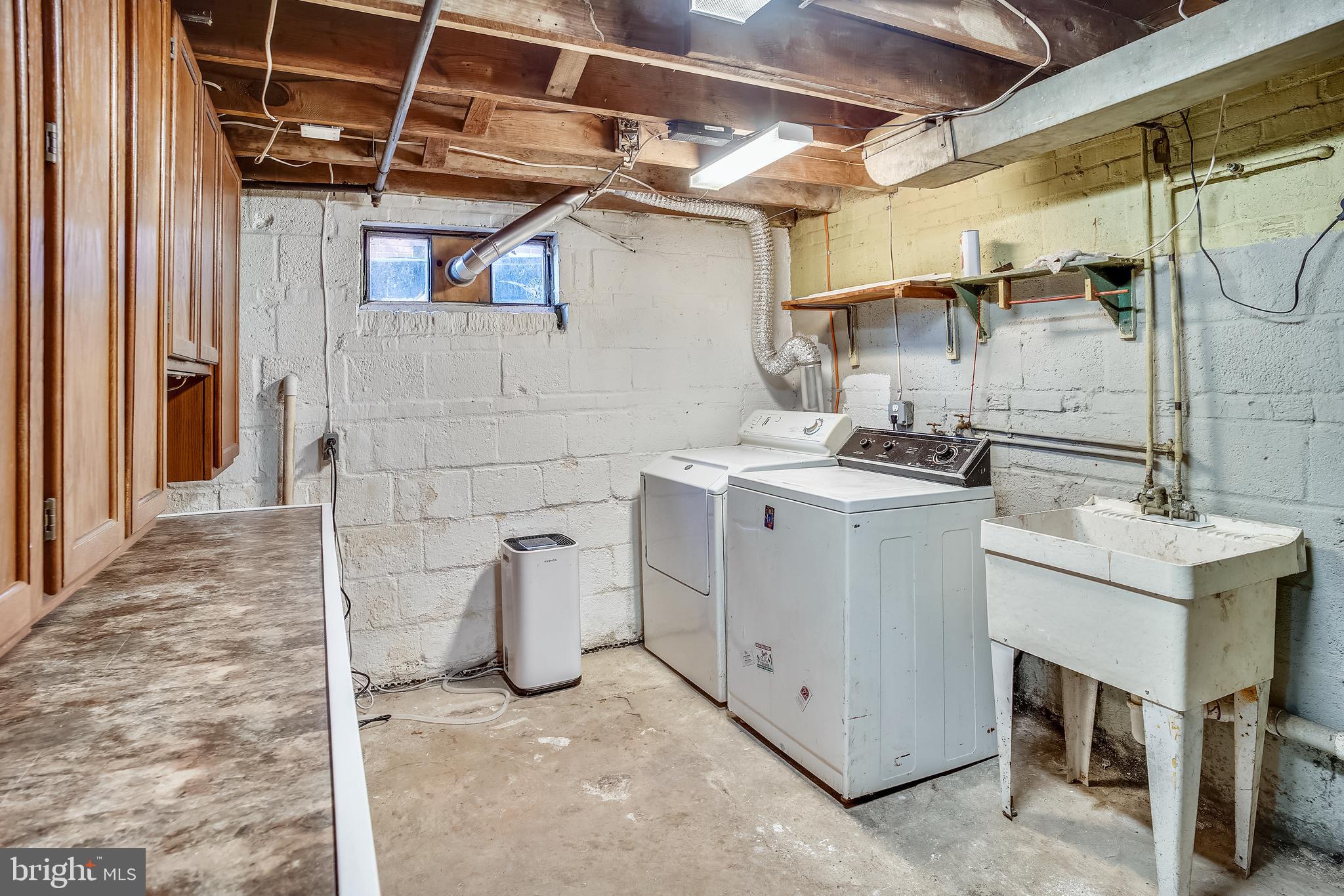 BLUEMONT - Residential Lease