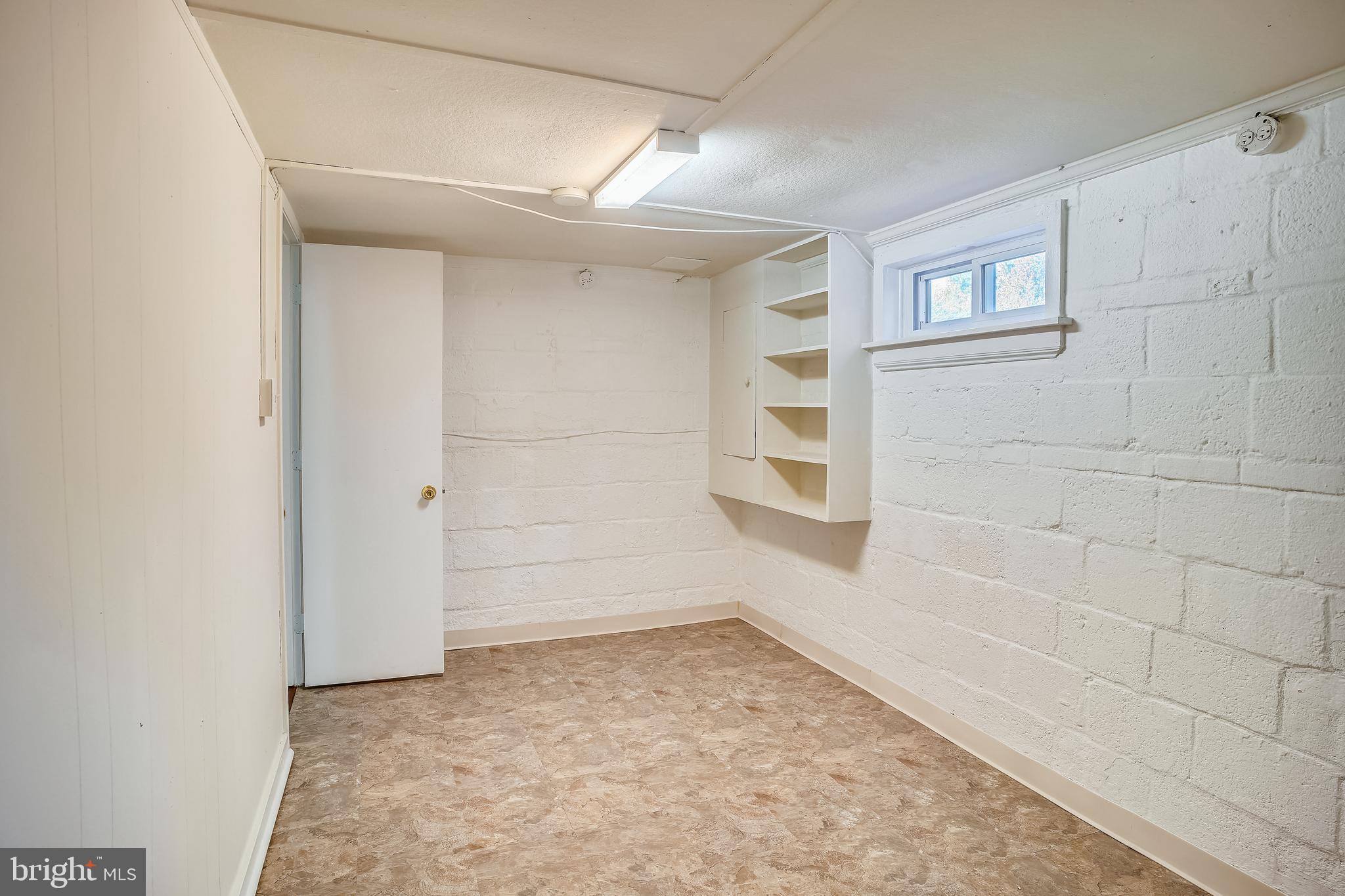 BLUEMONT - Residential Lease