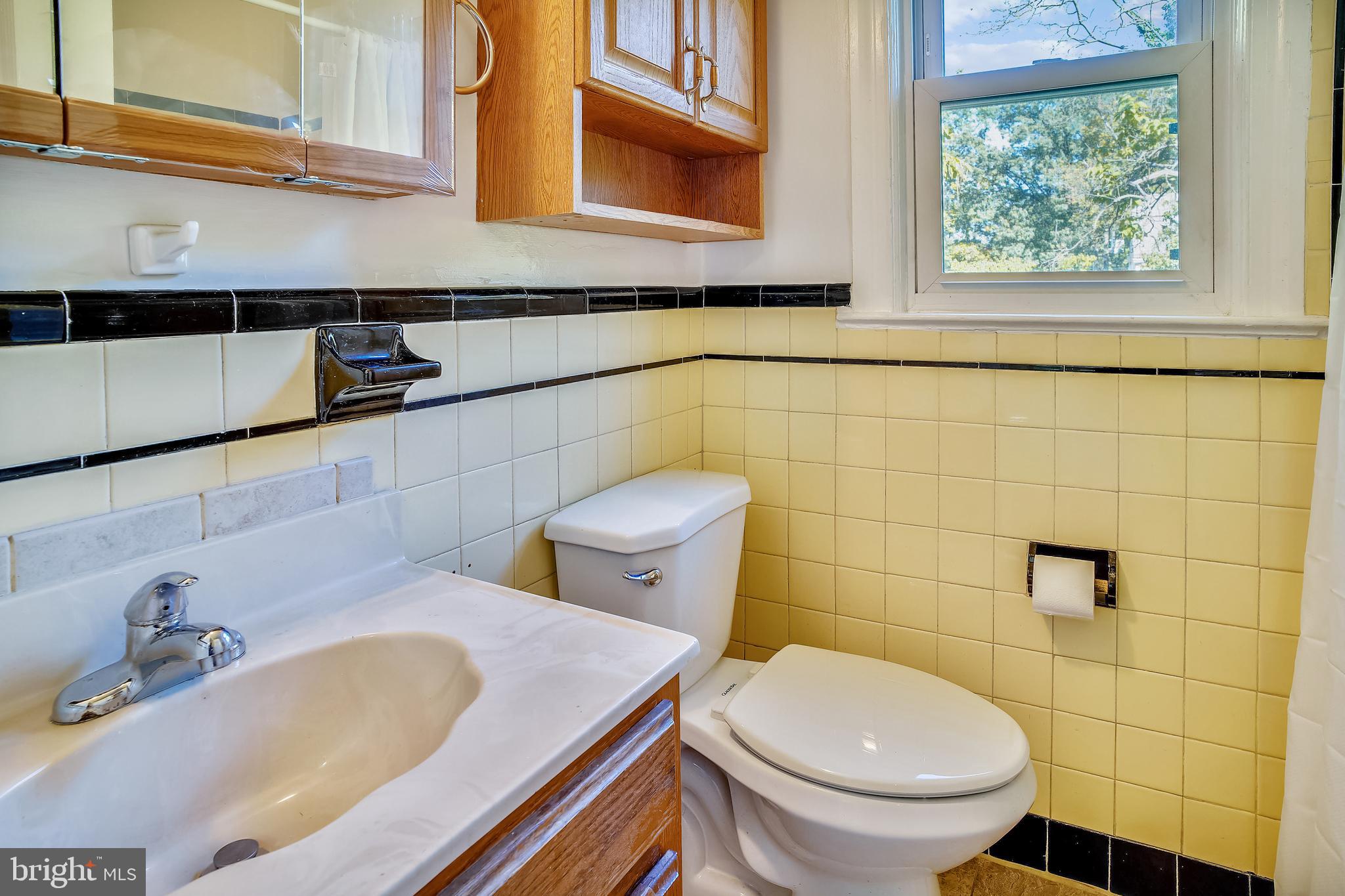 BLUEMONT - Residential Lease