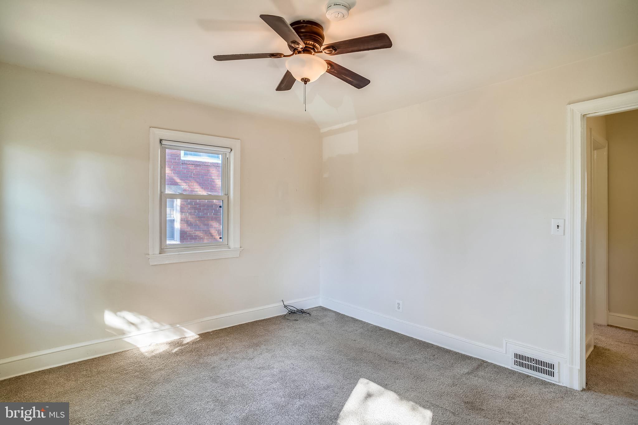 BLUEMONT - Residential Lease