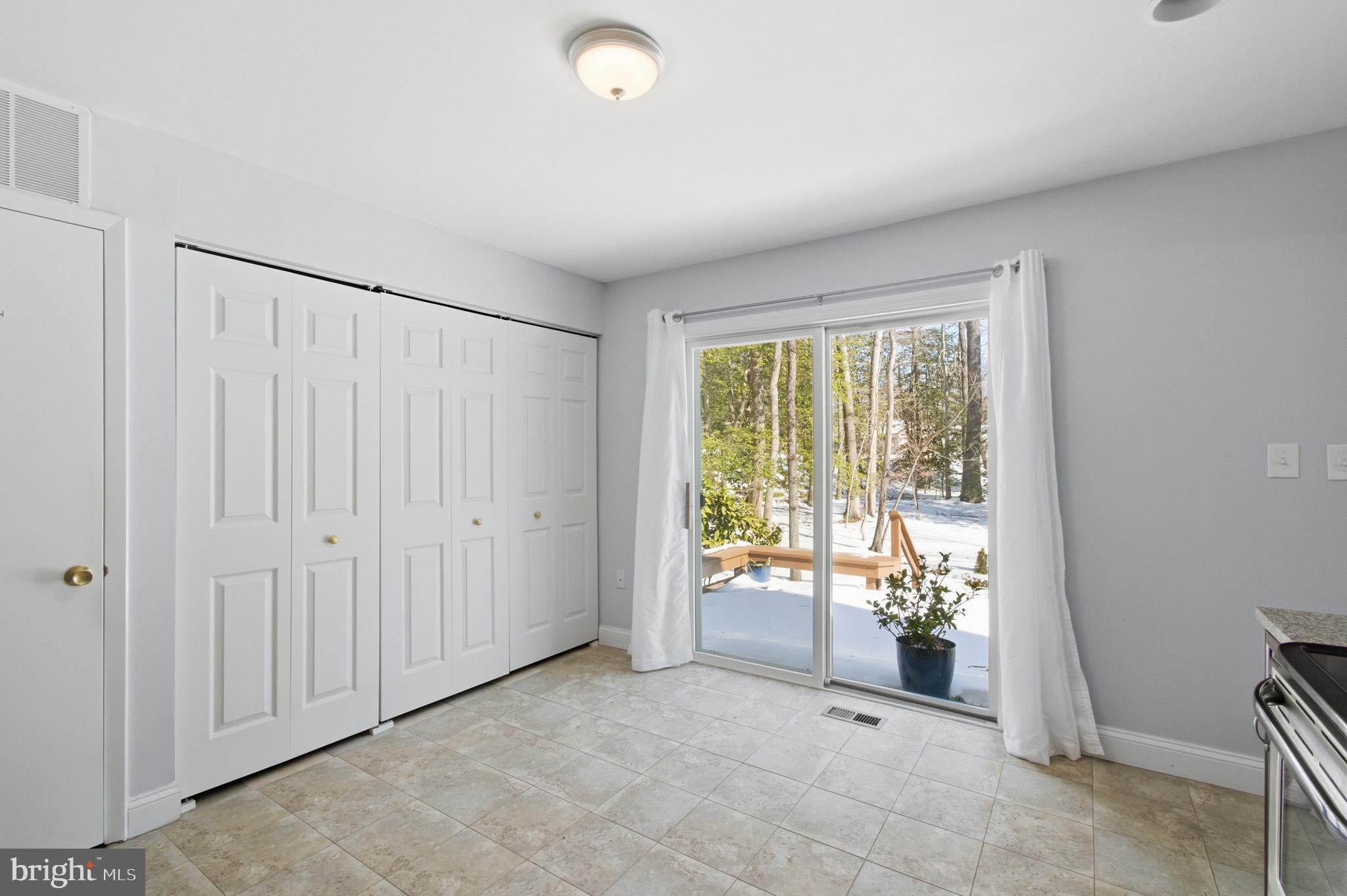 HERITAGE HARBOUR - Residential