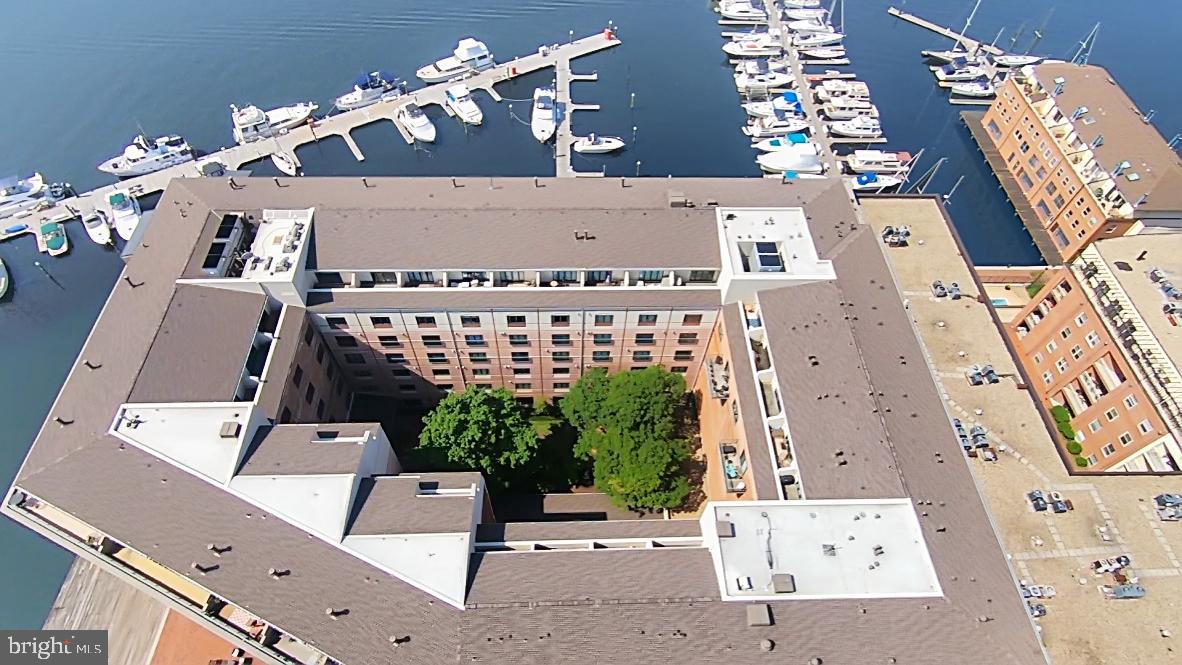 FELLS POINT HISTORIC DISTRICT - Residential Lease