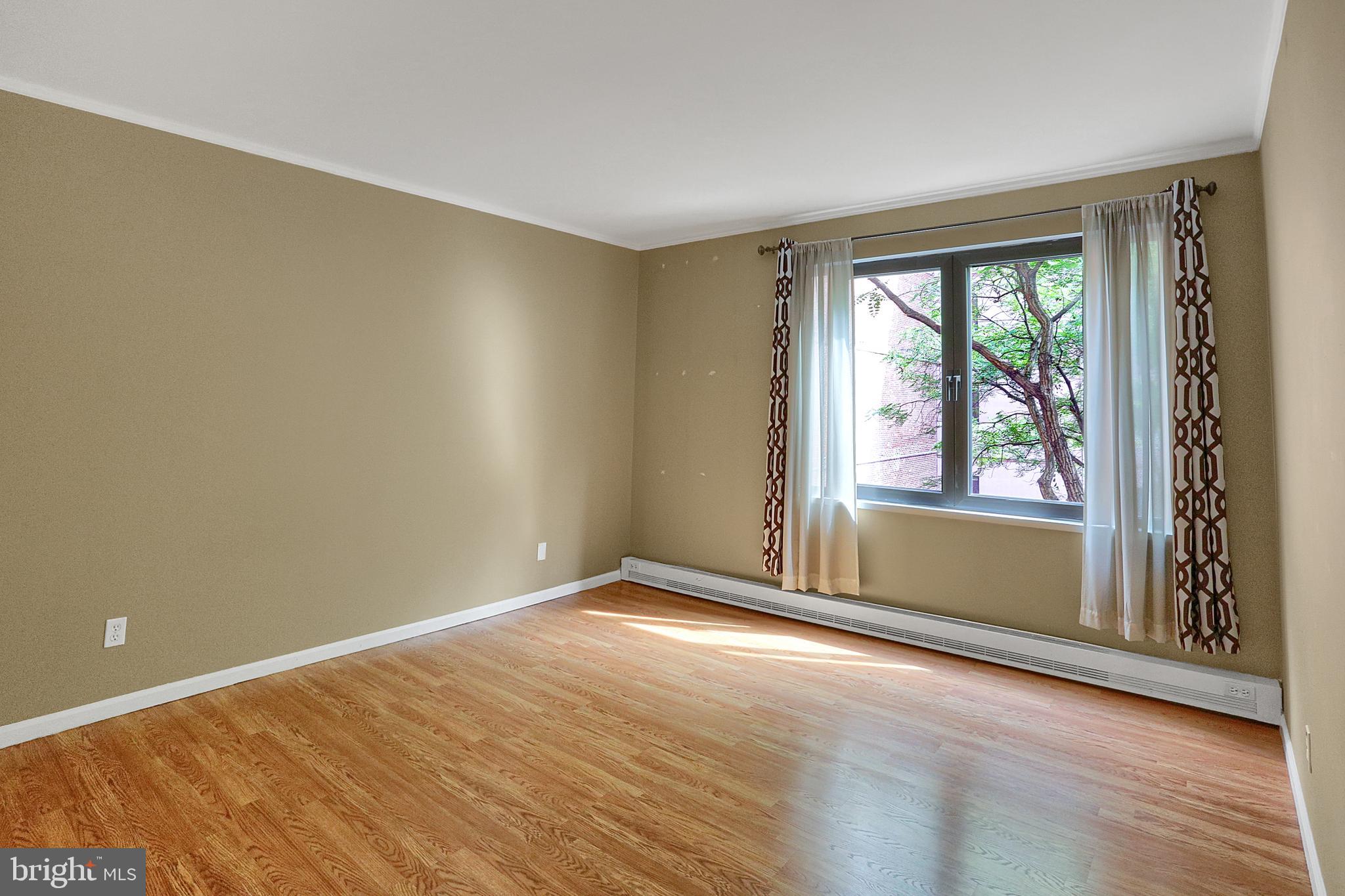 FELLS POINT HISTORIC DISTRICT - Residential Lease