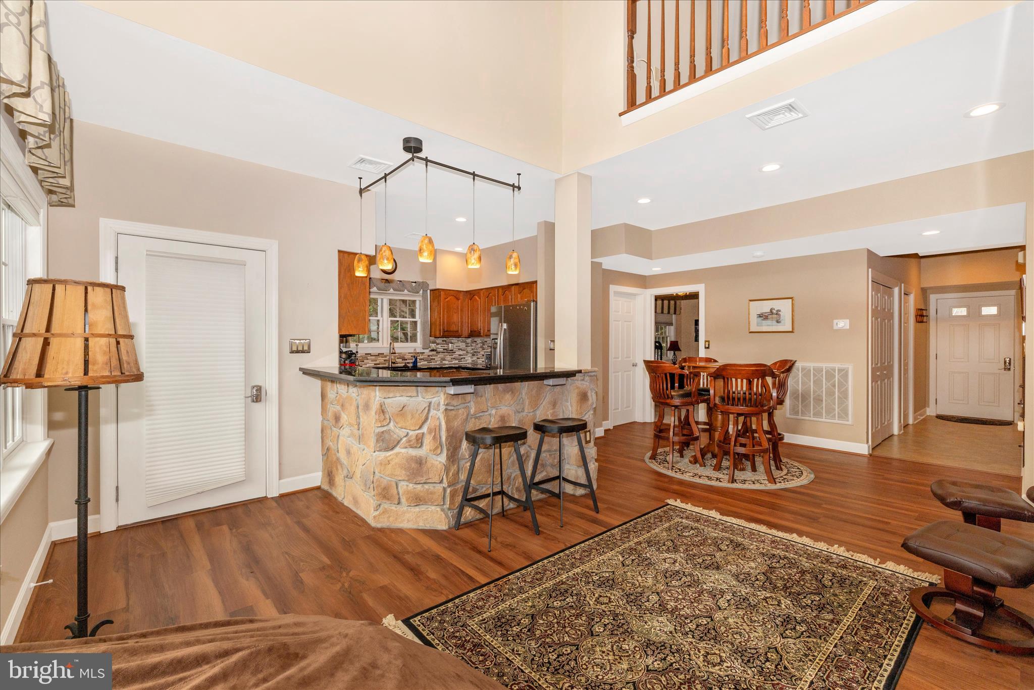 WHITETAIL MOUNTAINSIDE HOMES - Residential