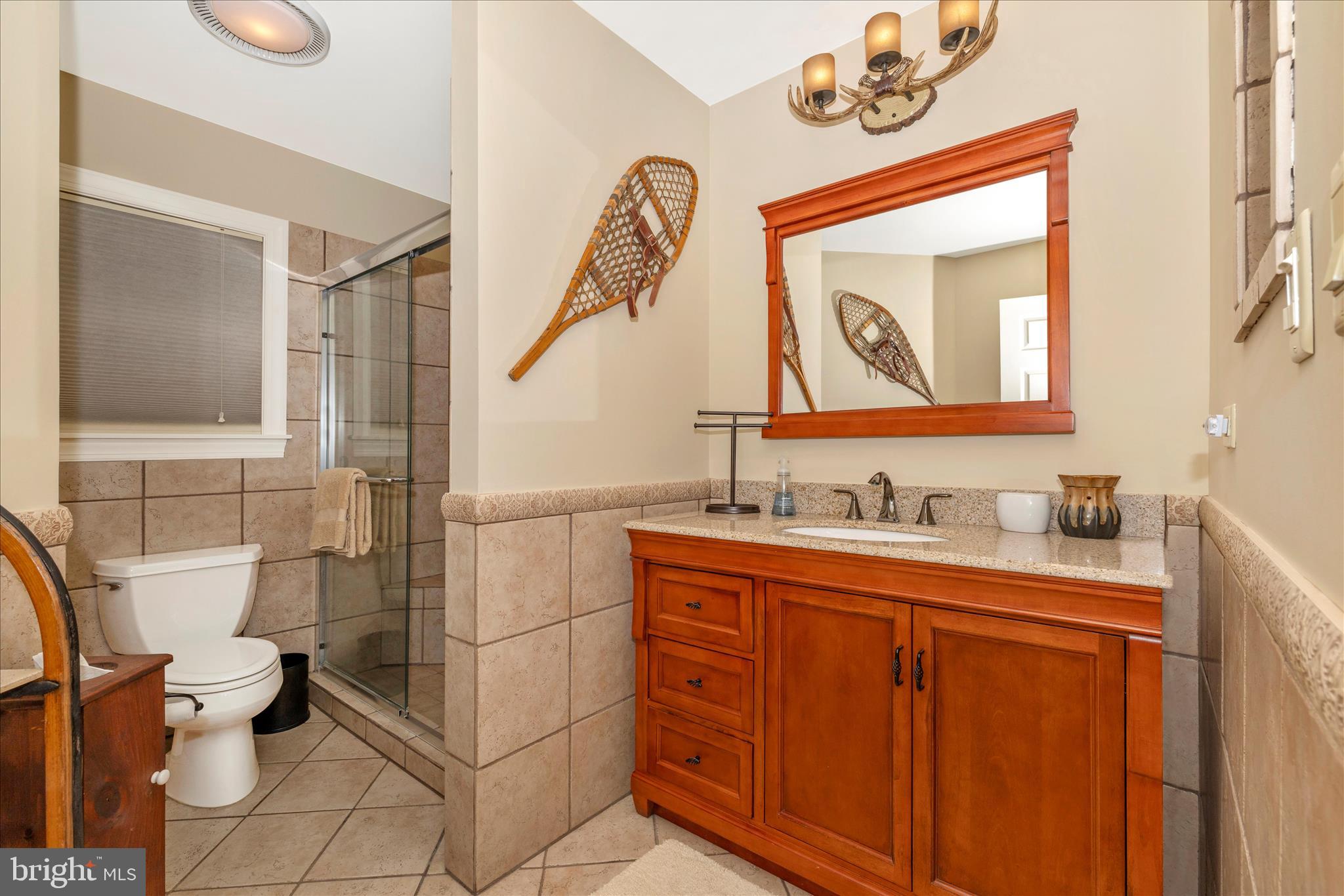 WHITETAIL MOUNTAINSIDE HOMES - Residential