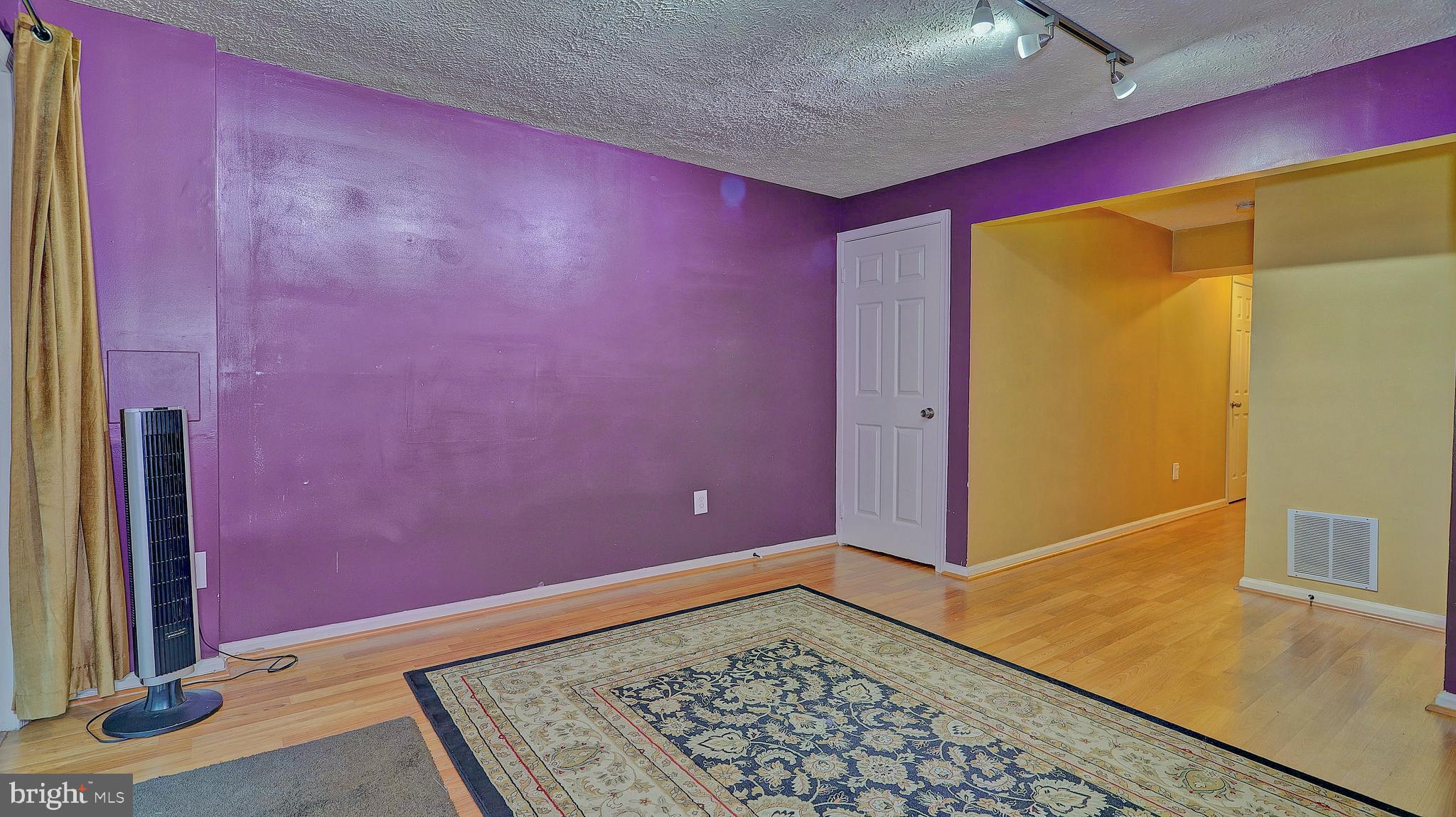 PENDLETON PARK - Residential