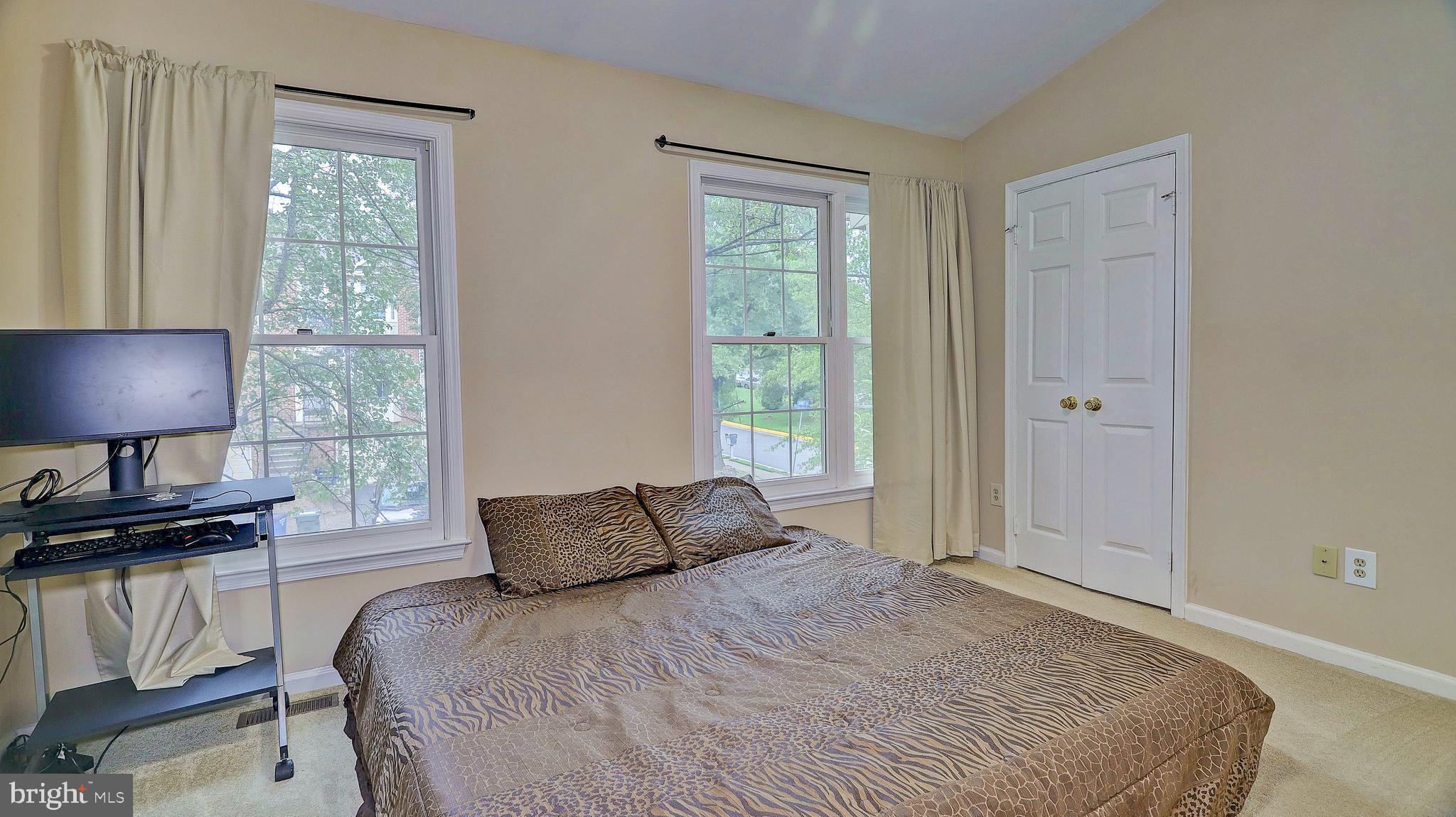 PENDLETON PARK - Residential