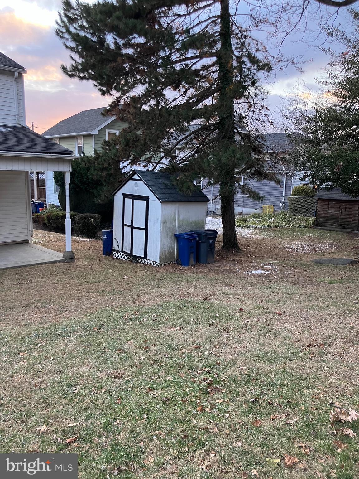 GLENSIDE - Residential Lease