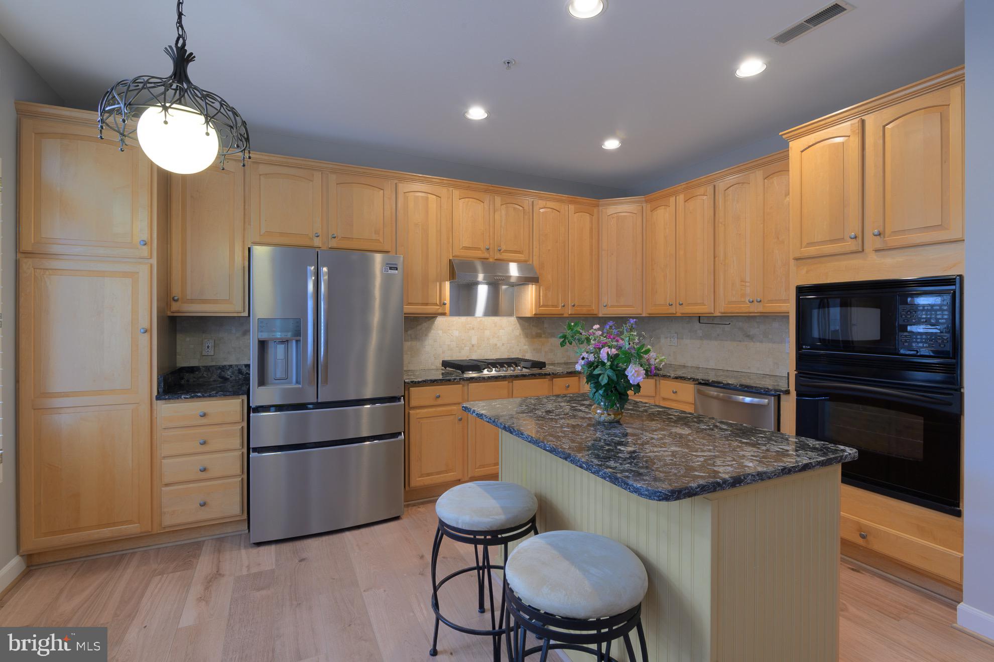 CAMERON STATION - Residential Lease