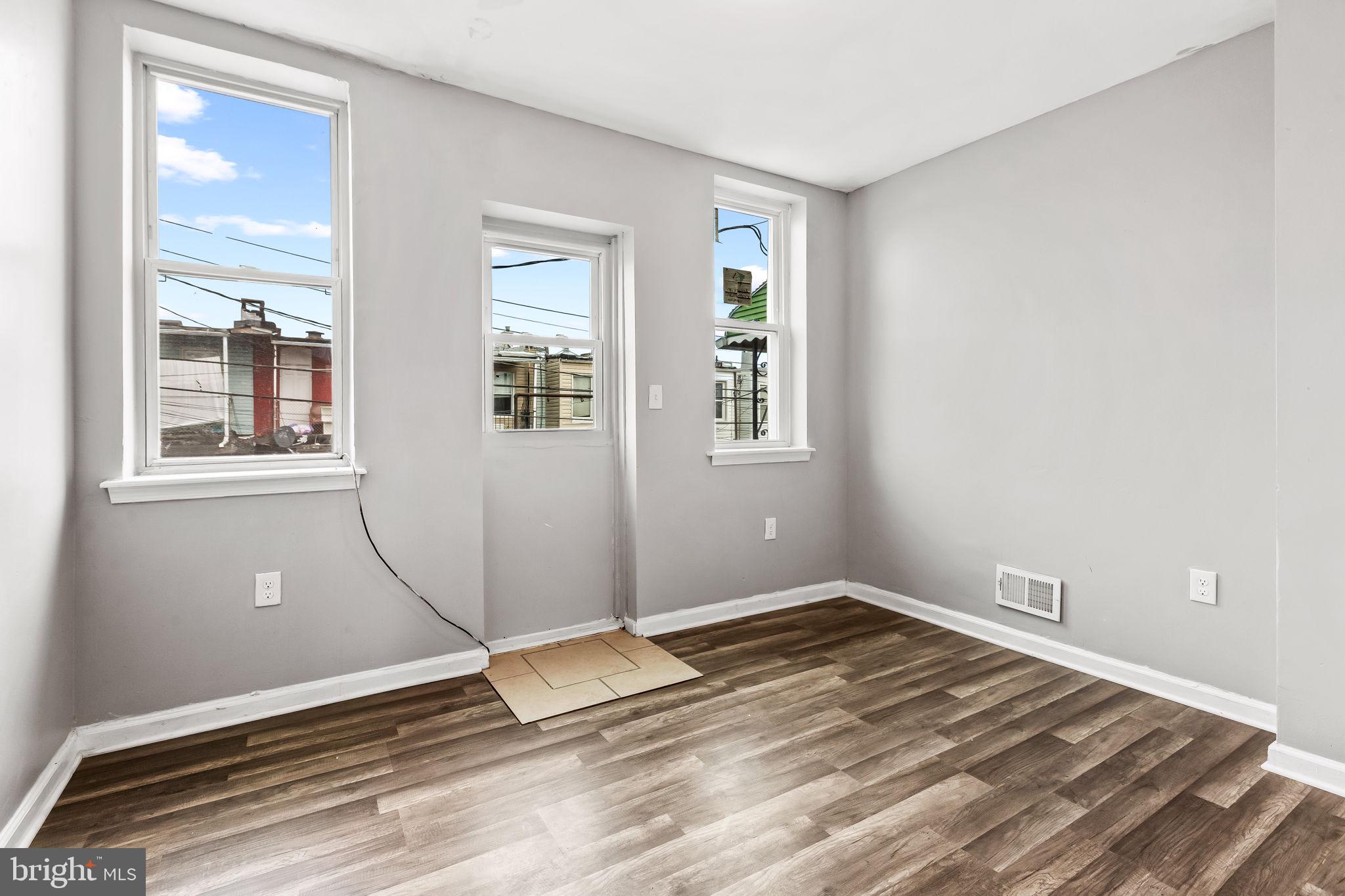 MCELDERRY PARK - Residential