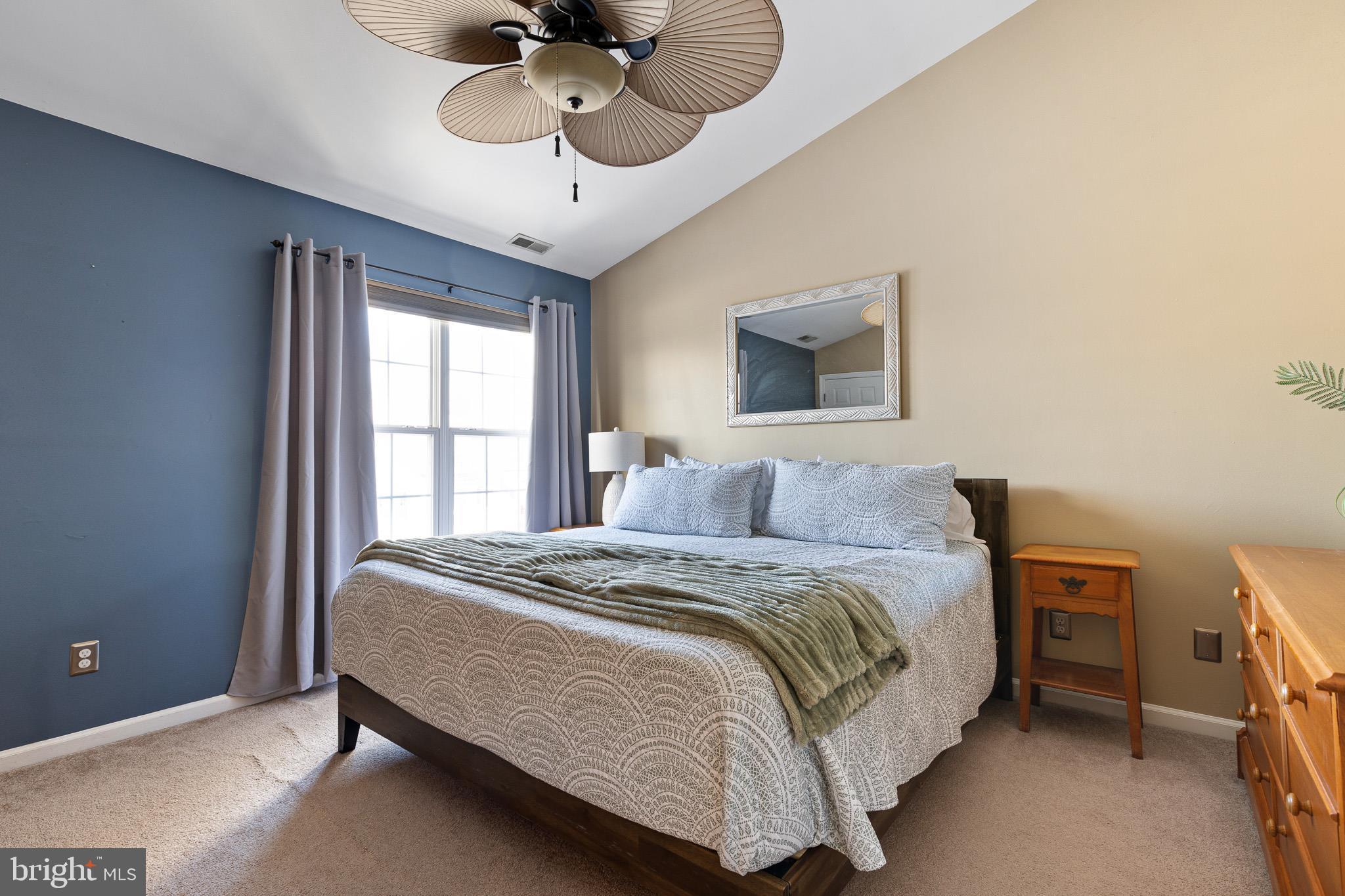 RIVER WALK - Residential