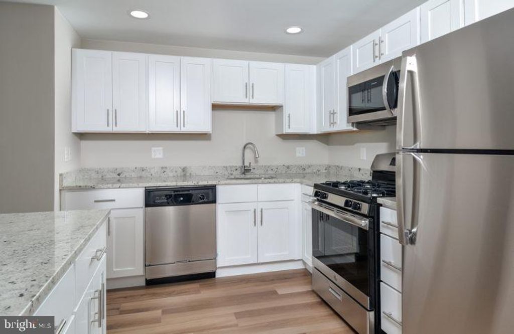 Photo of 515 W Chelten Avenue #1B-1501, PHILADELPHIA, PA 19144 (MLS # PAPH2572688)