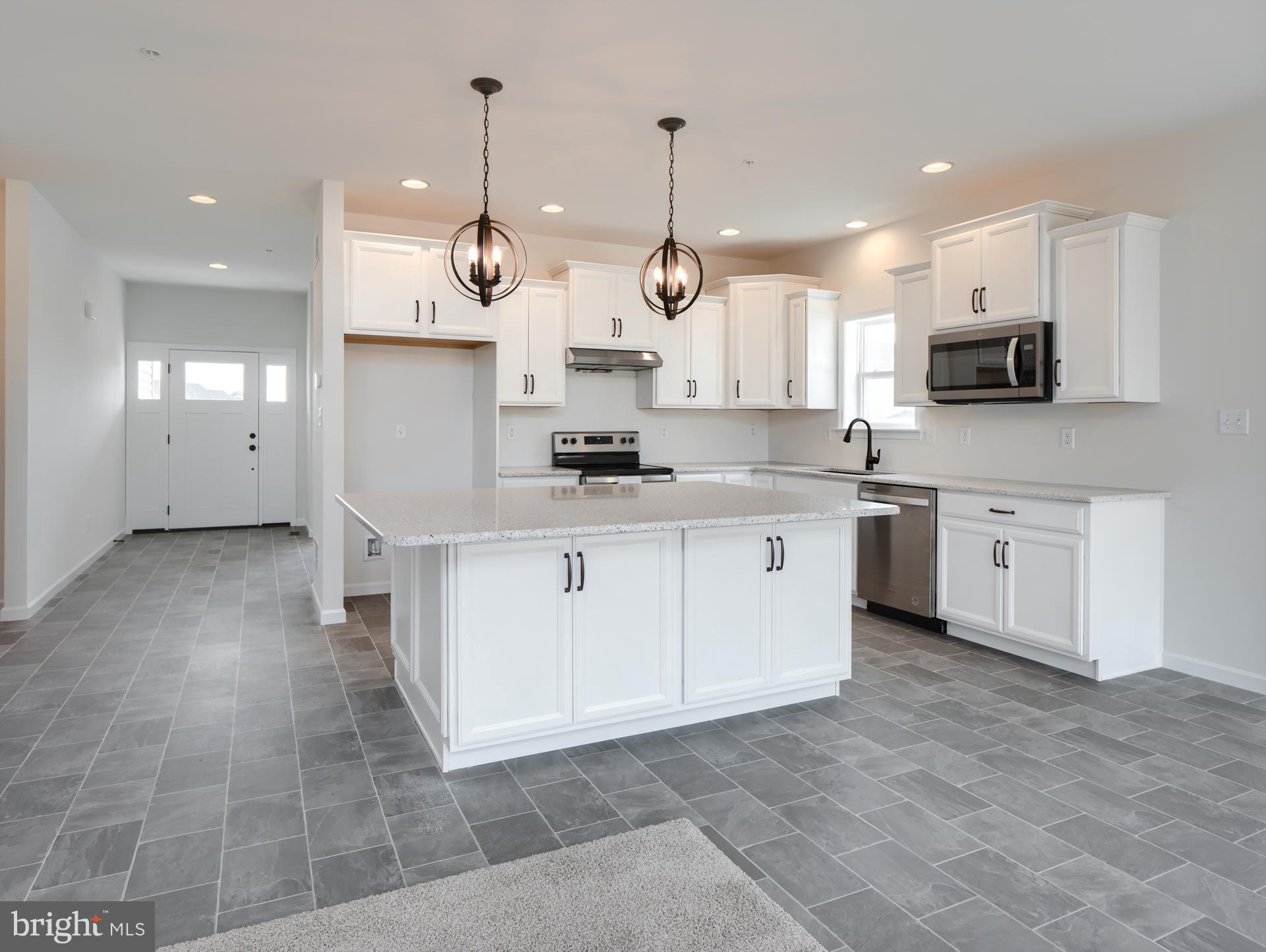 5600 MAJESTIC VIEW DRIVE SAVANNAH