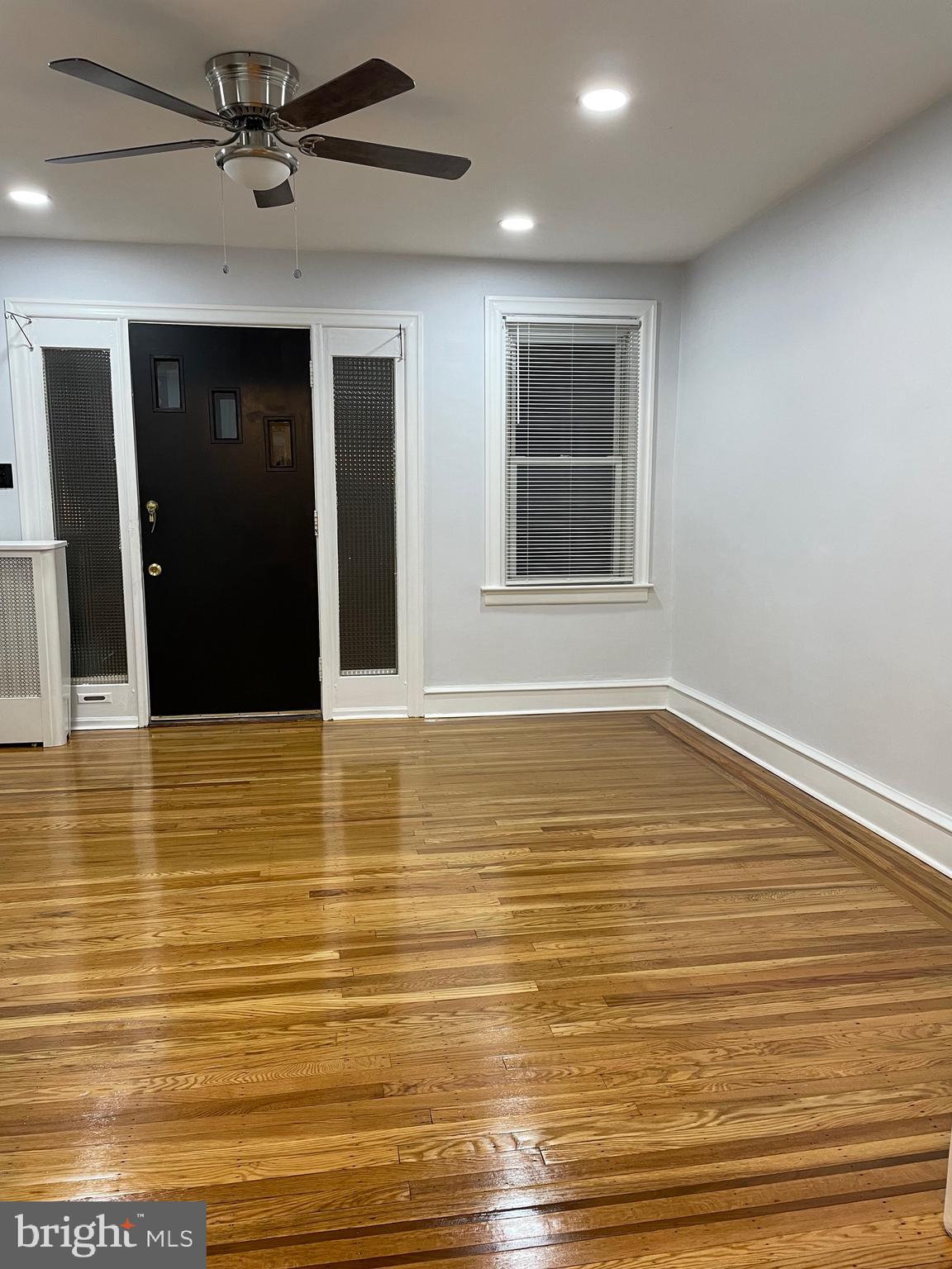 MAYFAIR - Residential