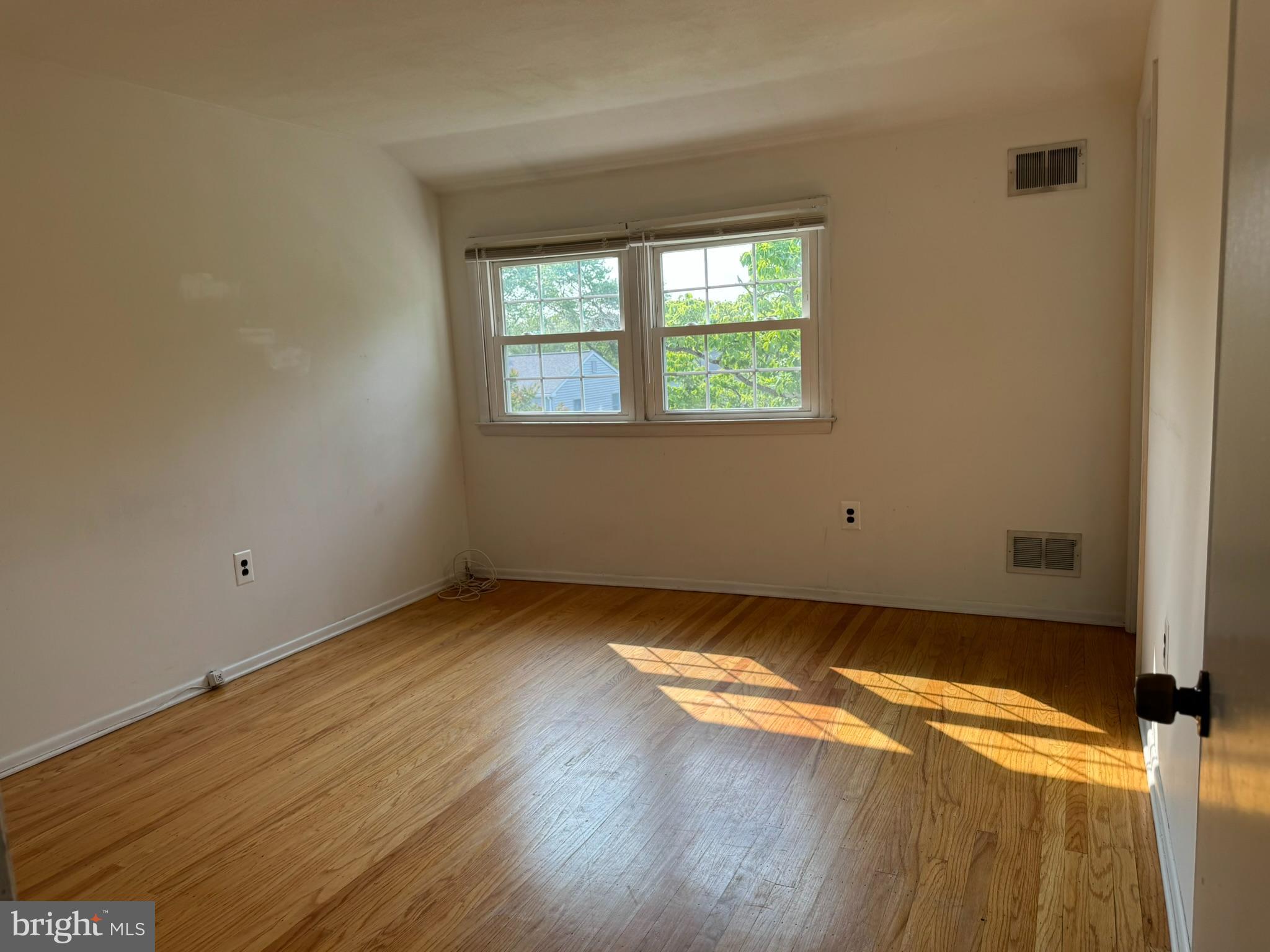 NOTTINGHAM GREEN - Residential Lease