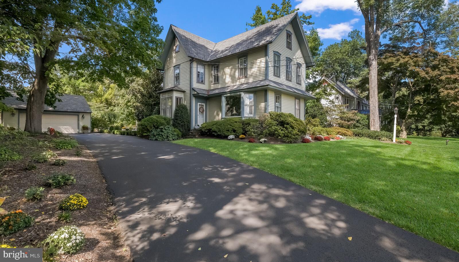 DOYLESTOWN BORO - Residential