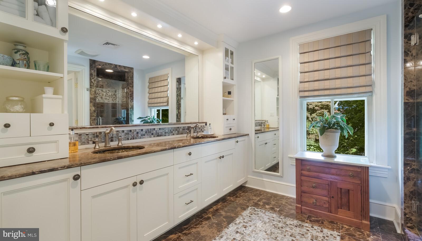 DOYLESTOWN BORO - Residential