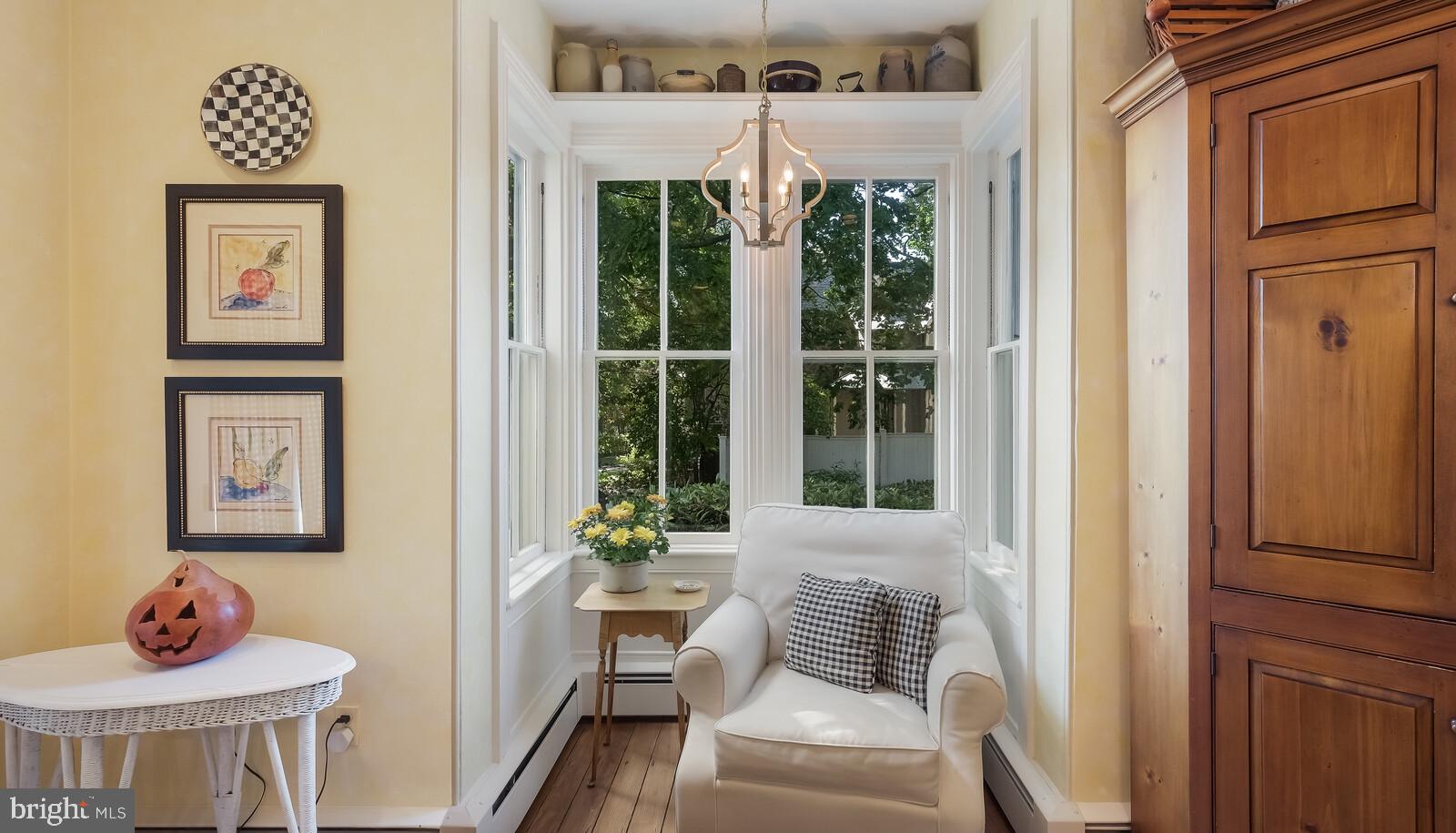 DOYLESTOWN BORO - Residential