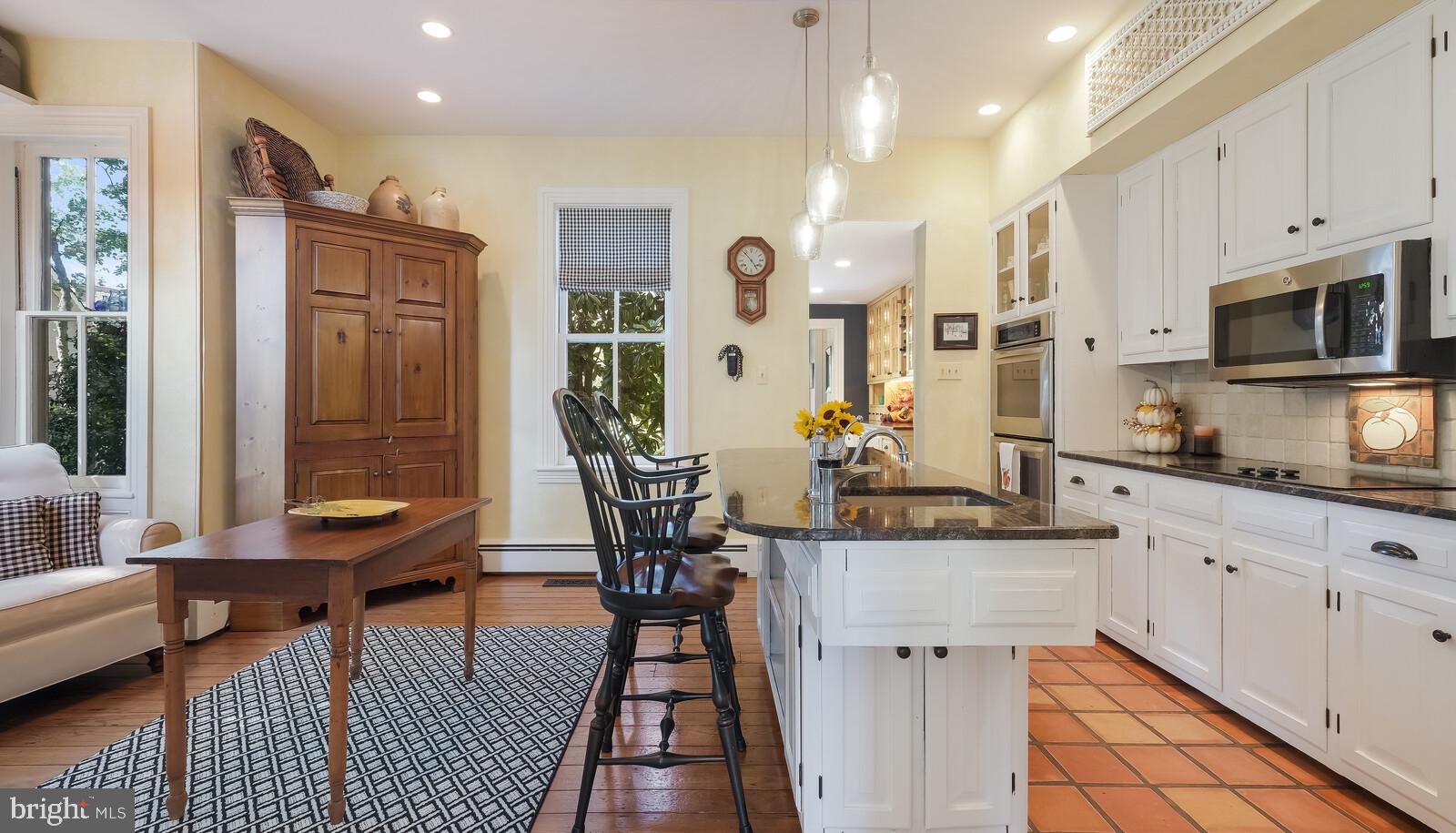 DOYLESTOWN BORO - Residential