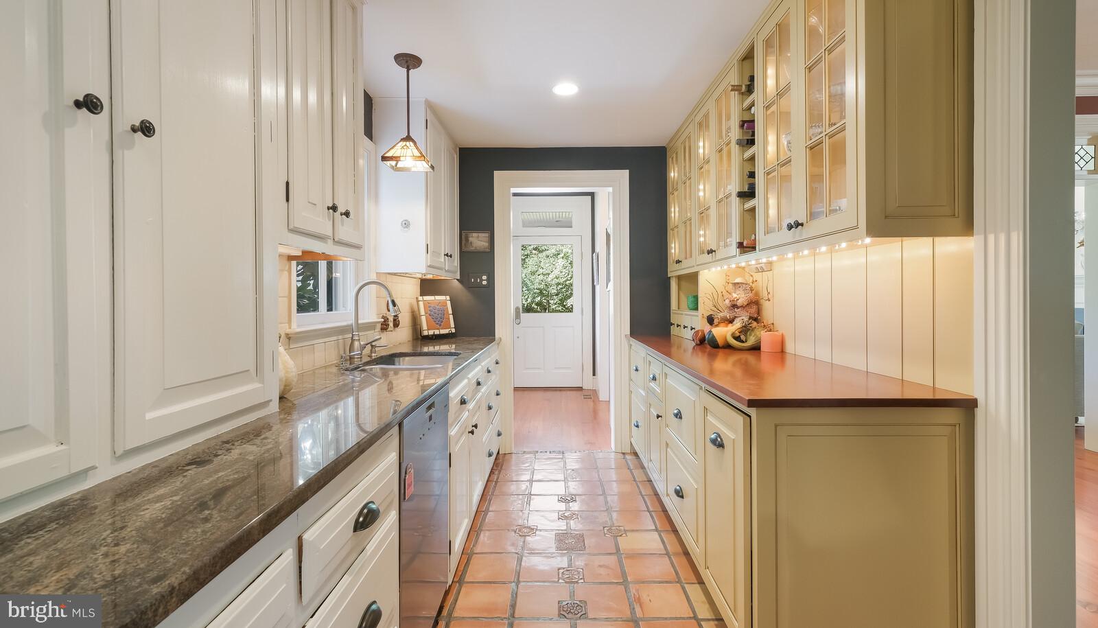 DOYLESTOWN BORO - Residential