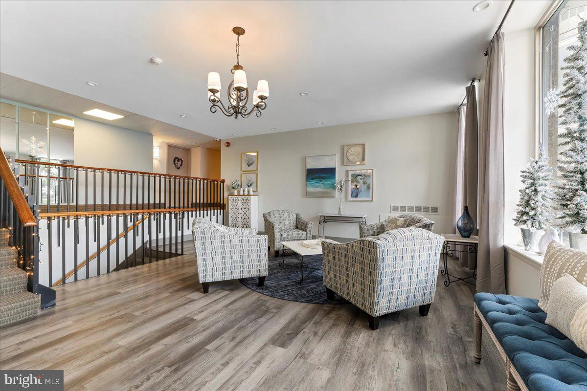 BRIARCLIFFE - Residential