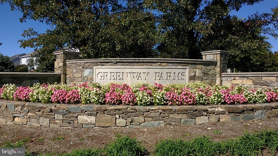 GREENWAY FARM - Residential