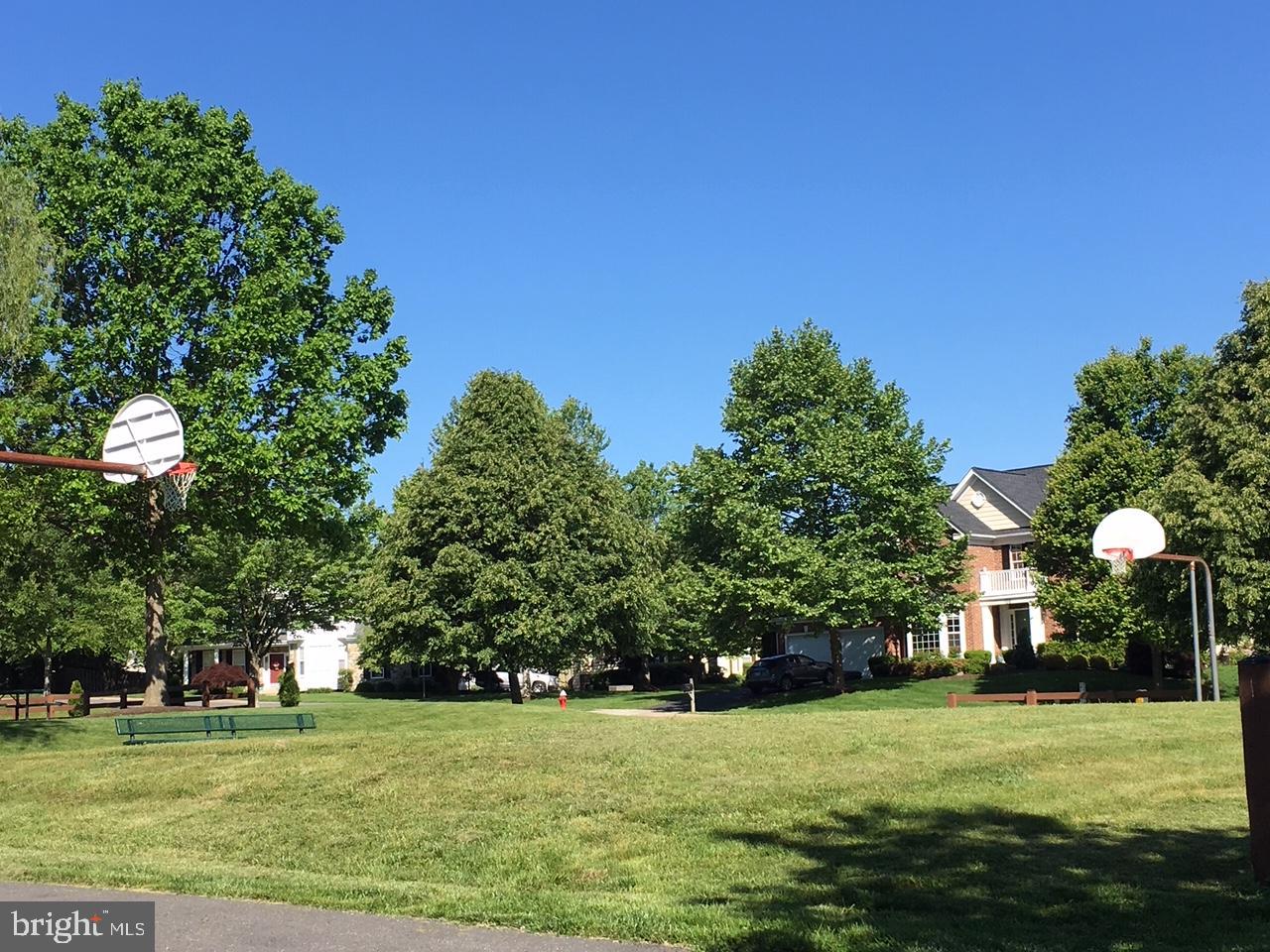 GREENWAY FARM - Residential