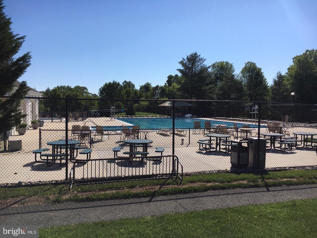 GREENWAY FARM - Residential