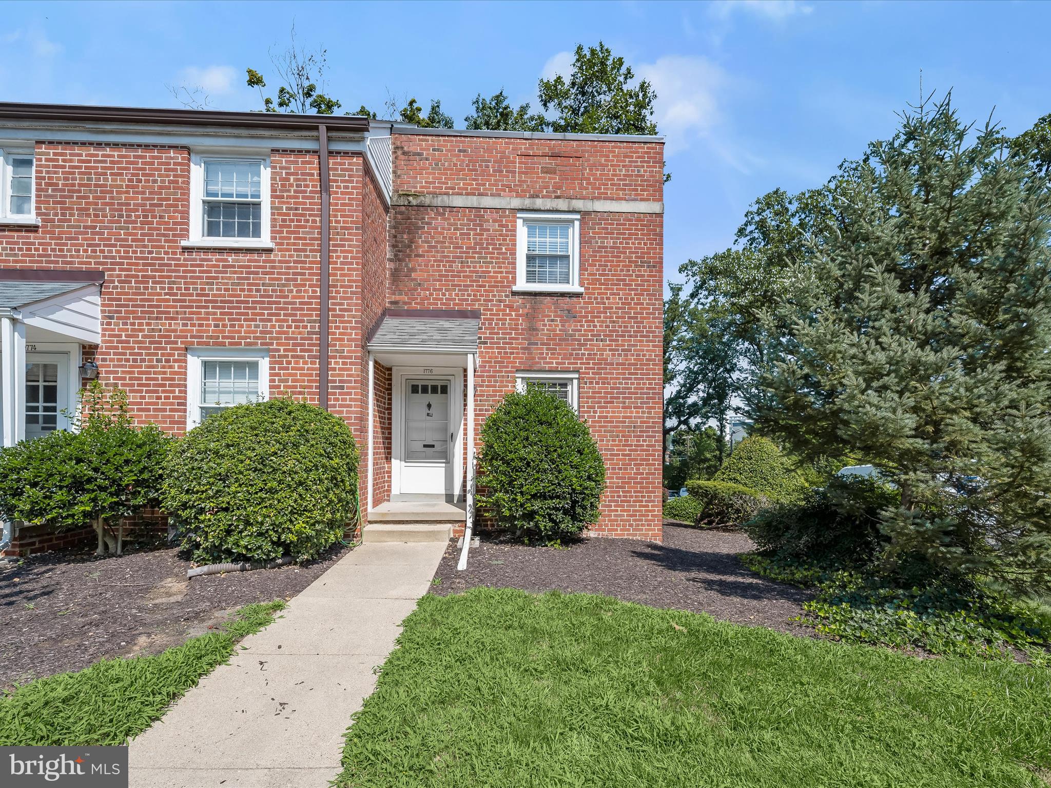 CHEVY CHASE CREST - Residential