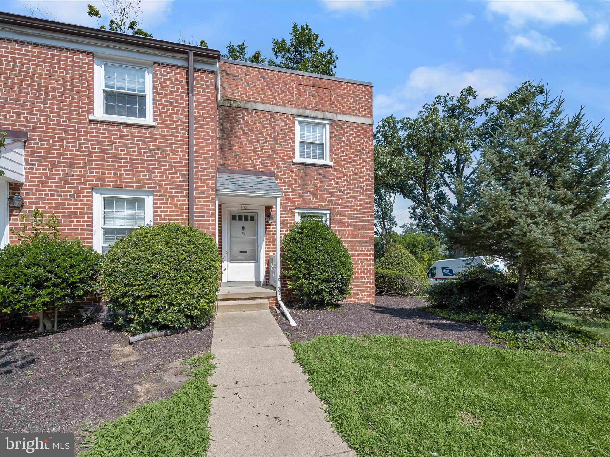 CHEVY CHASE CREST - Residential