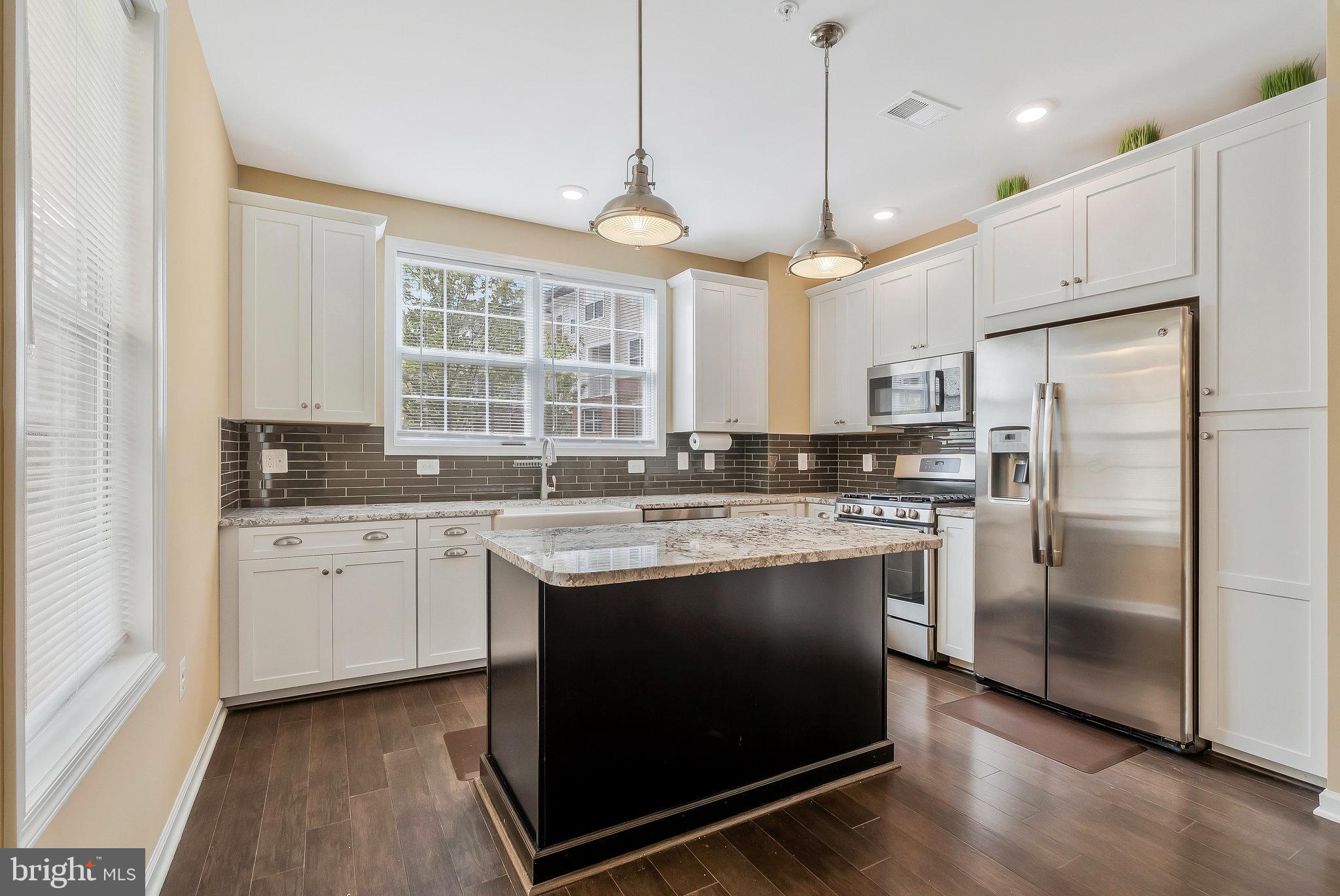 RIDGES AT LOUDOUN VALLEY - Residential