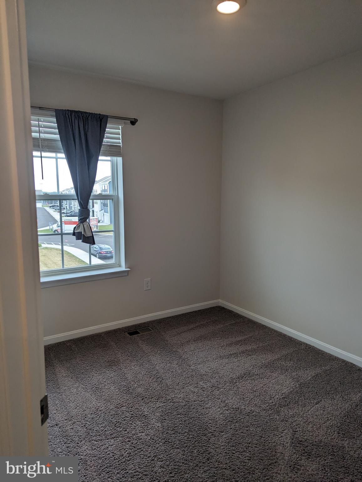 BERKELEY RIDGE - Residential Lease