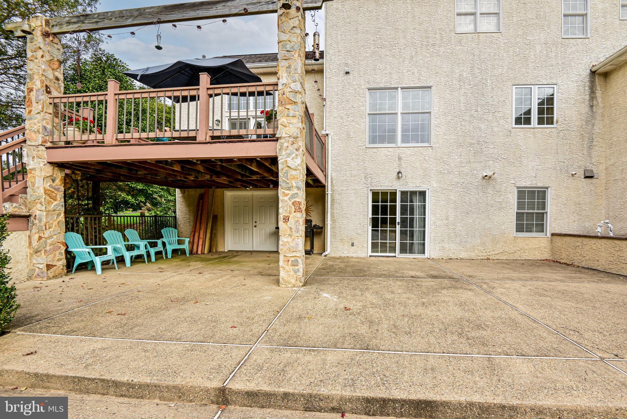 KEMBLESVILLE WEST - Residential