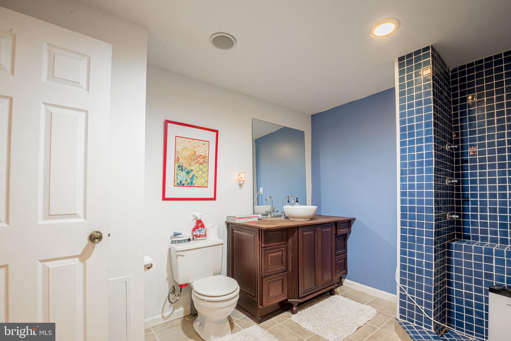 KEMBLESVILLE WEST - Residential