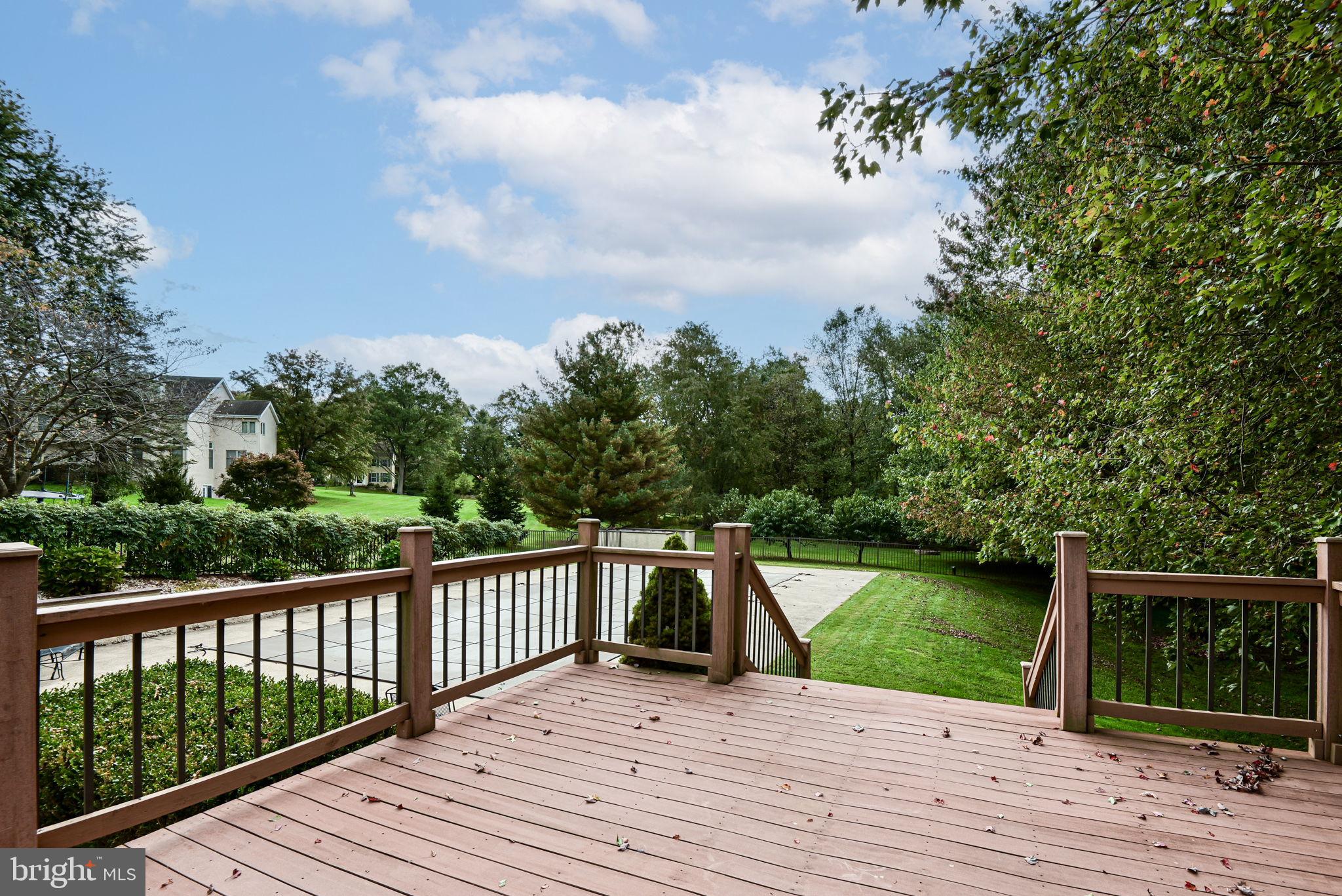 KEMBLESVILLE WEST - Residential