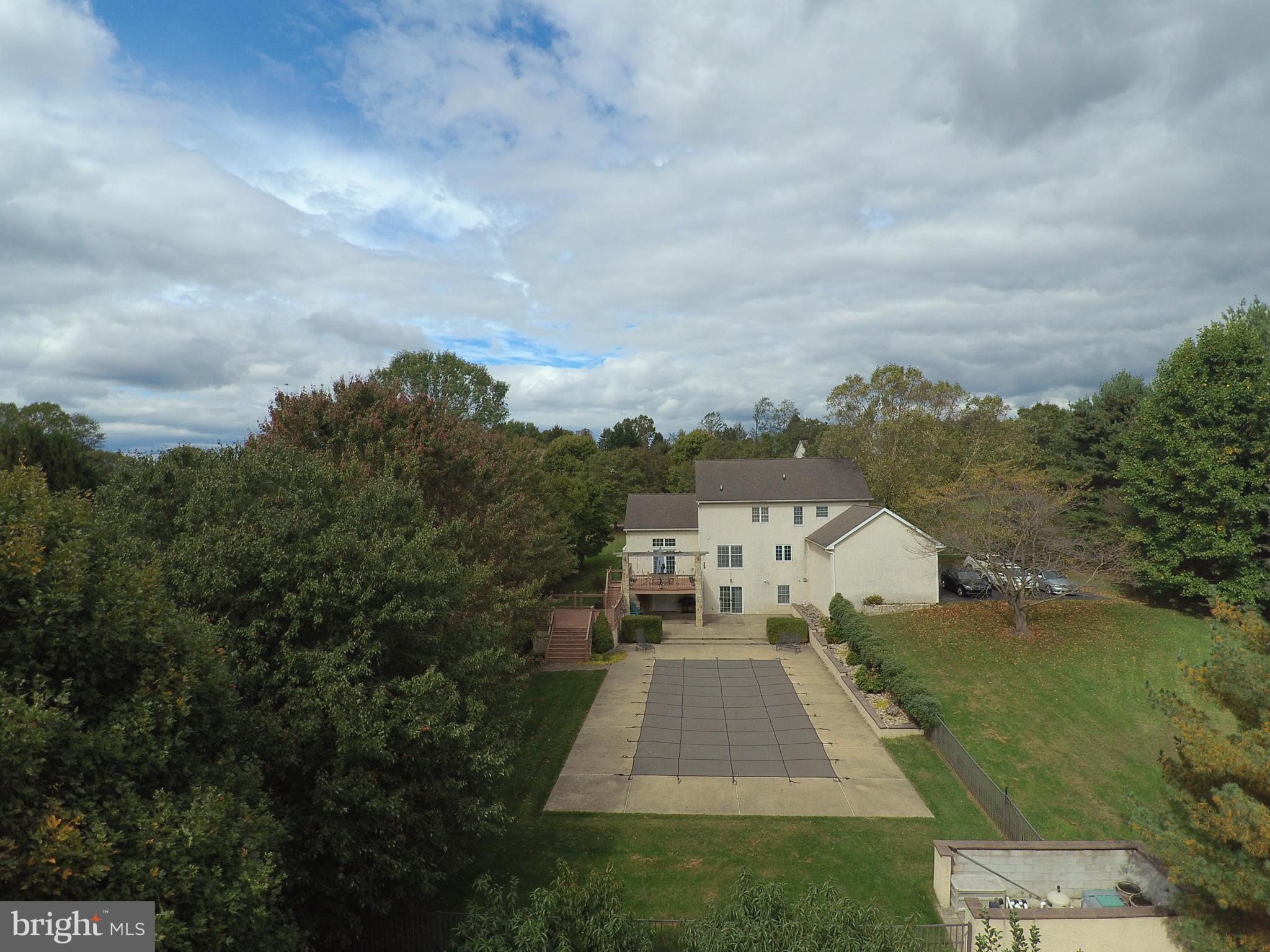 KEMBLESVILLE WEST - Residential